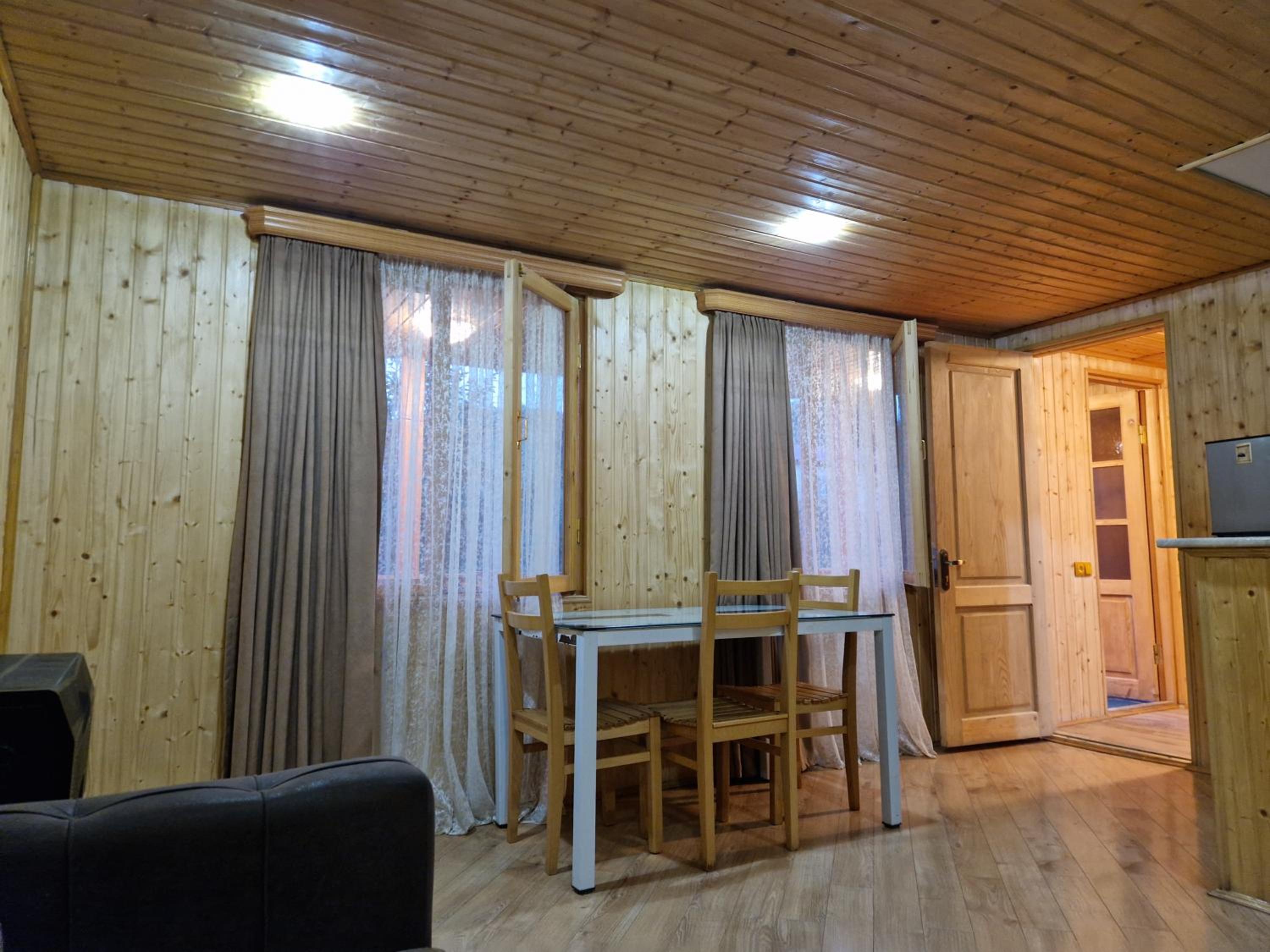 Cottages in Ananuri view 5
