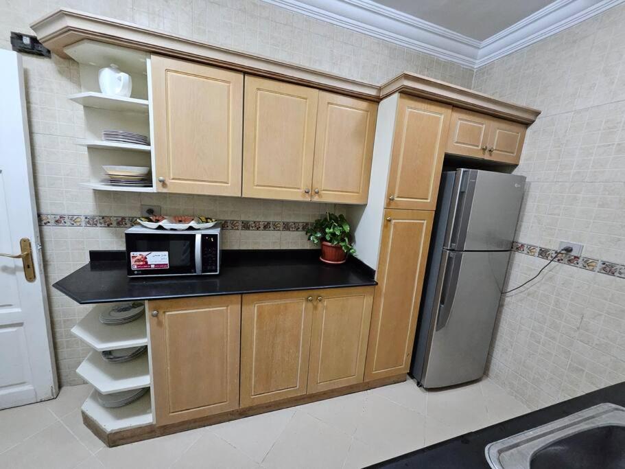 Dreamland Stylish 2BD with a garden and pool access
