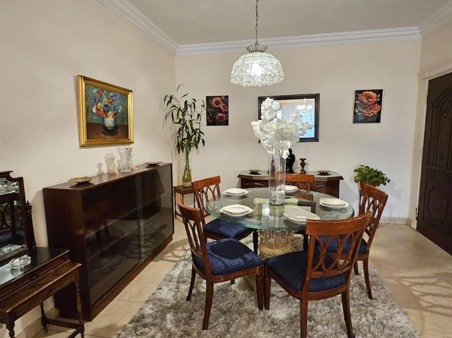 Dreamland Stylish 2BD with a garden and pool access
