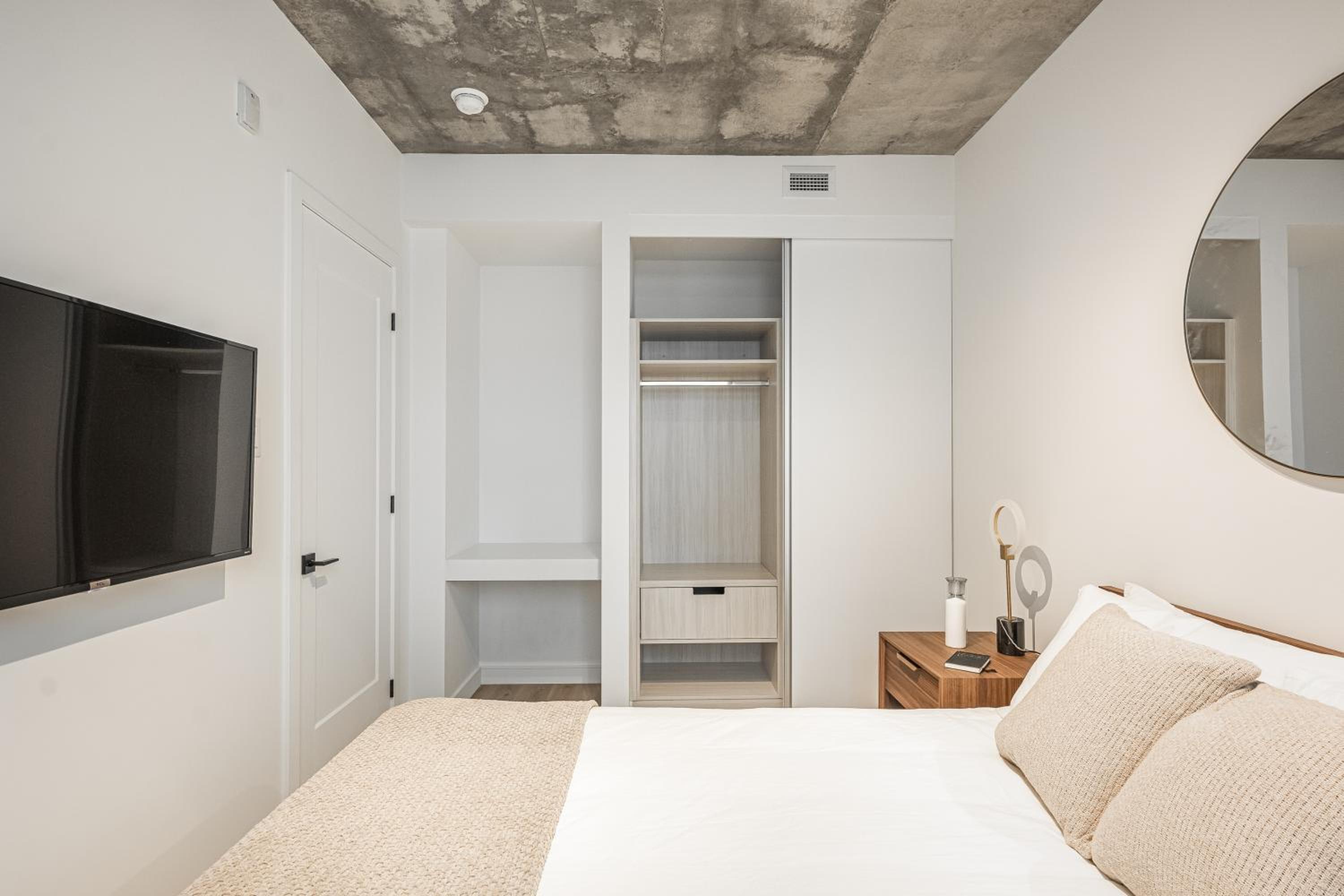 Le Mont Apartments