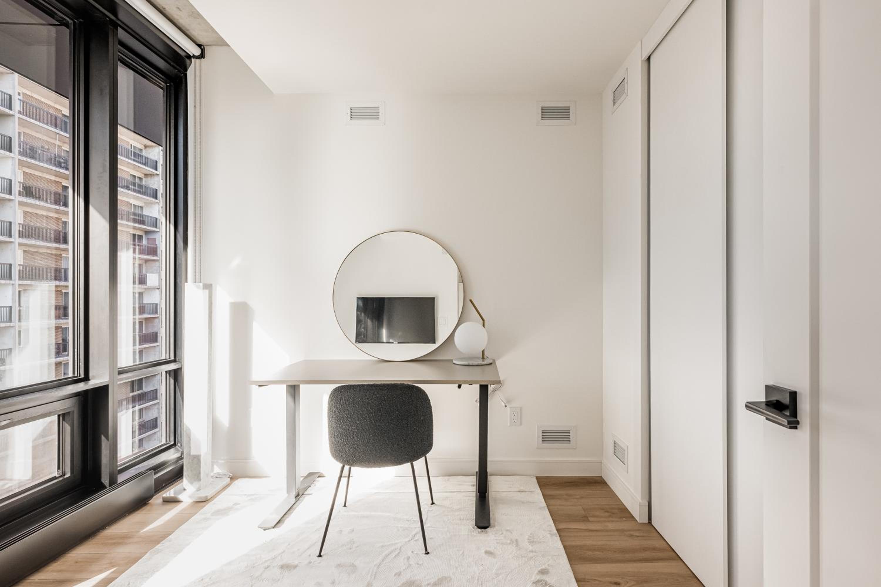 Le Mont Apartments