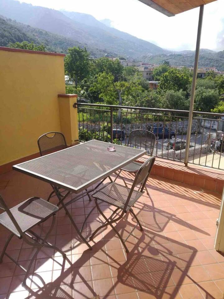 Daisy penthouse