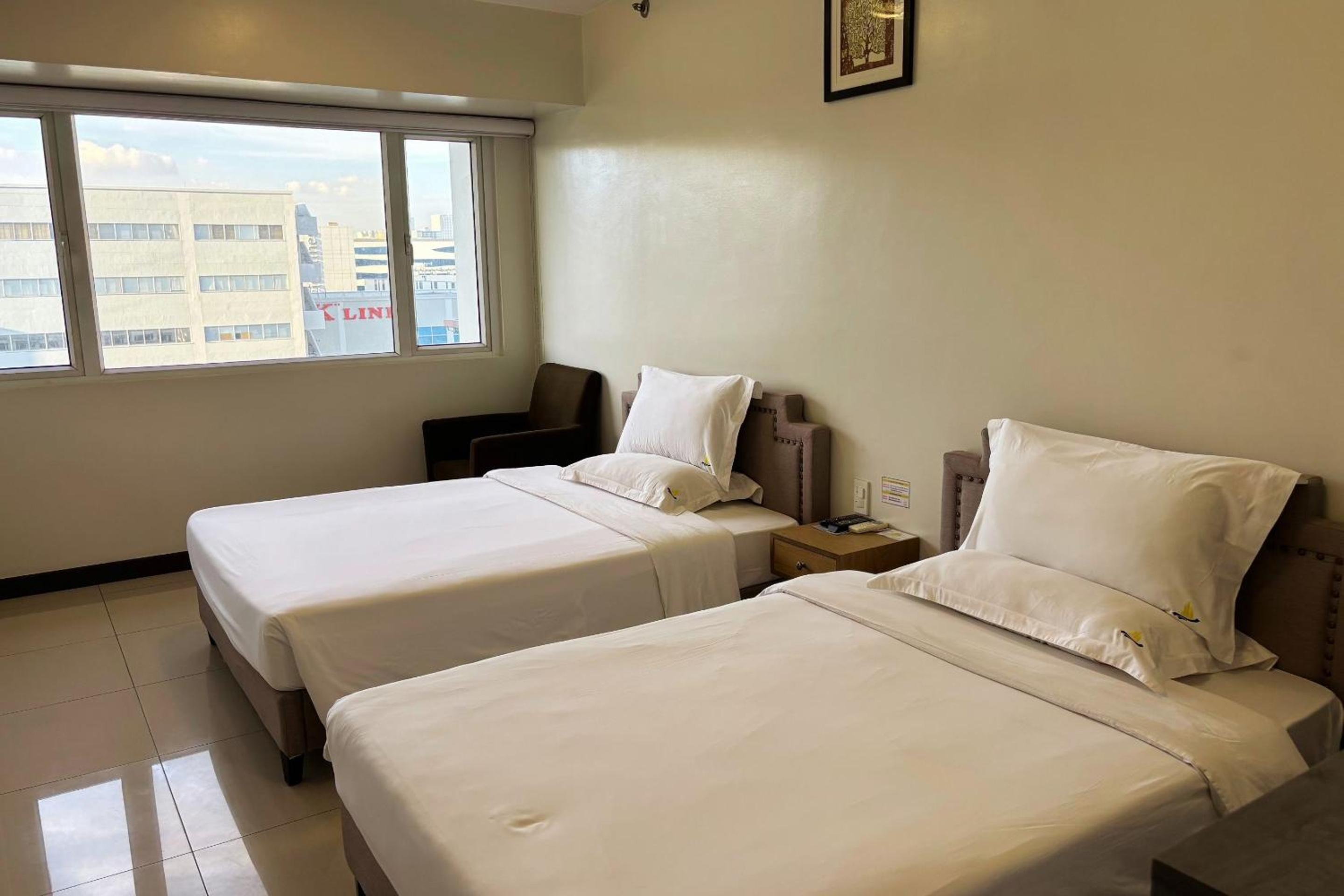 Extremeli Suites