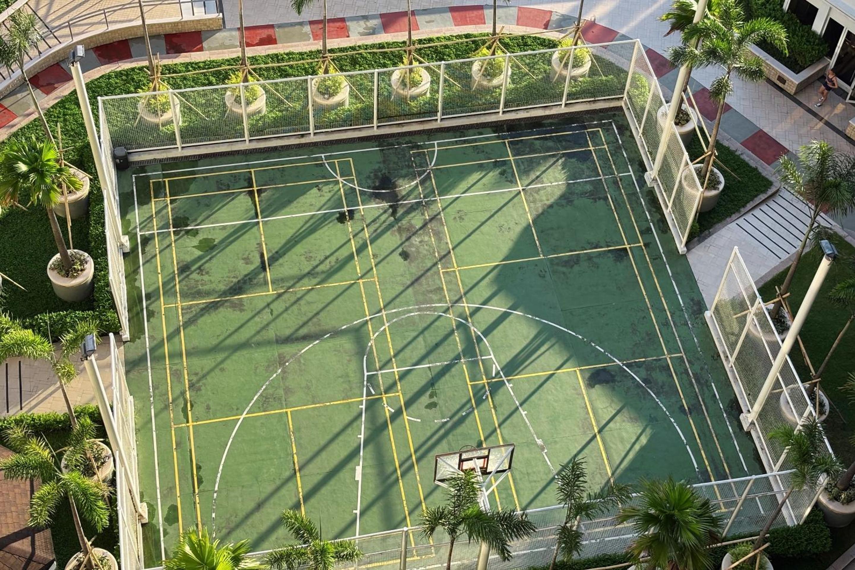 Extremeli Suites