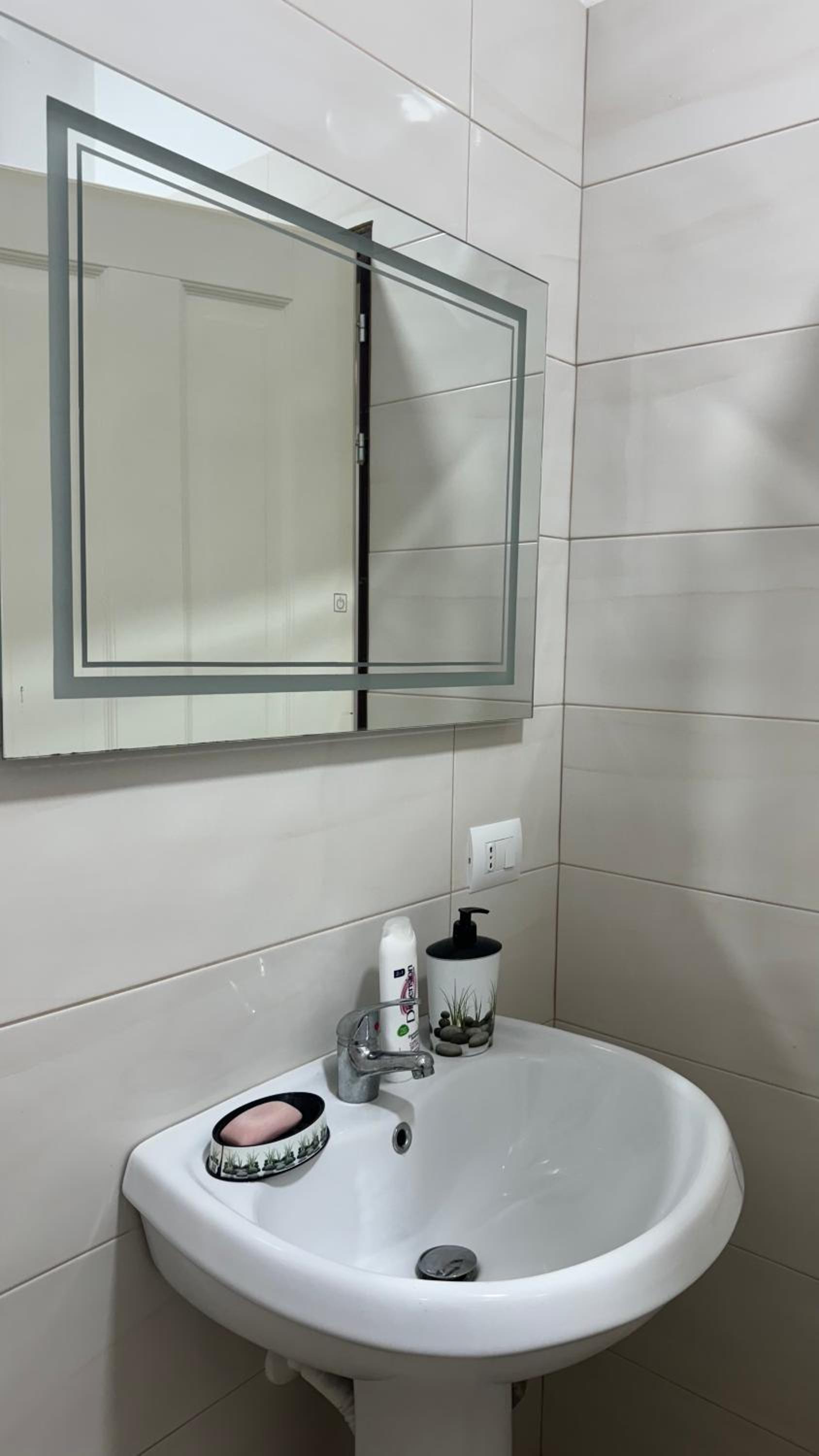 Apartament Todhe - Gjiri Lalezit 500m from the beach