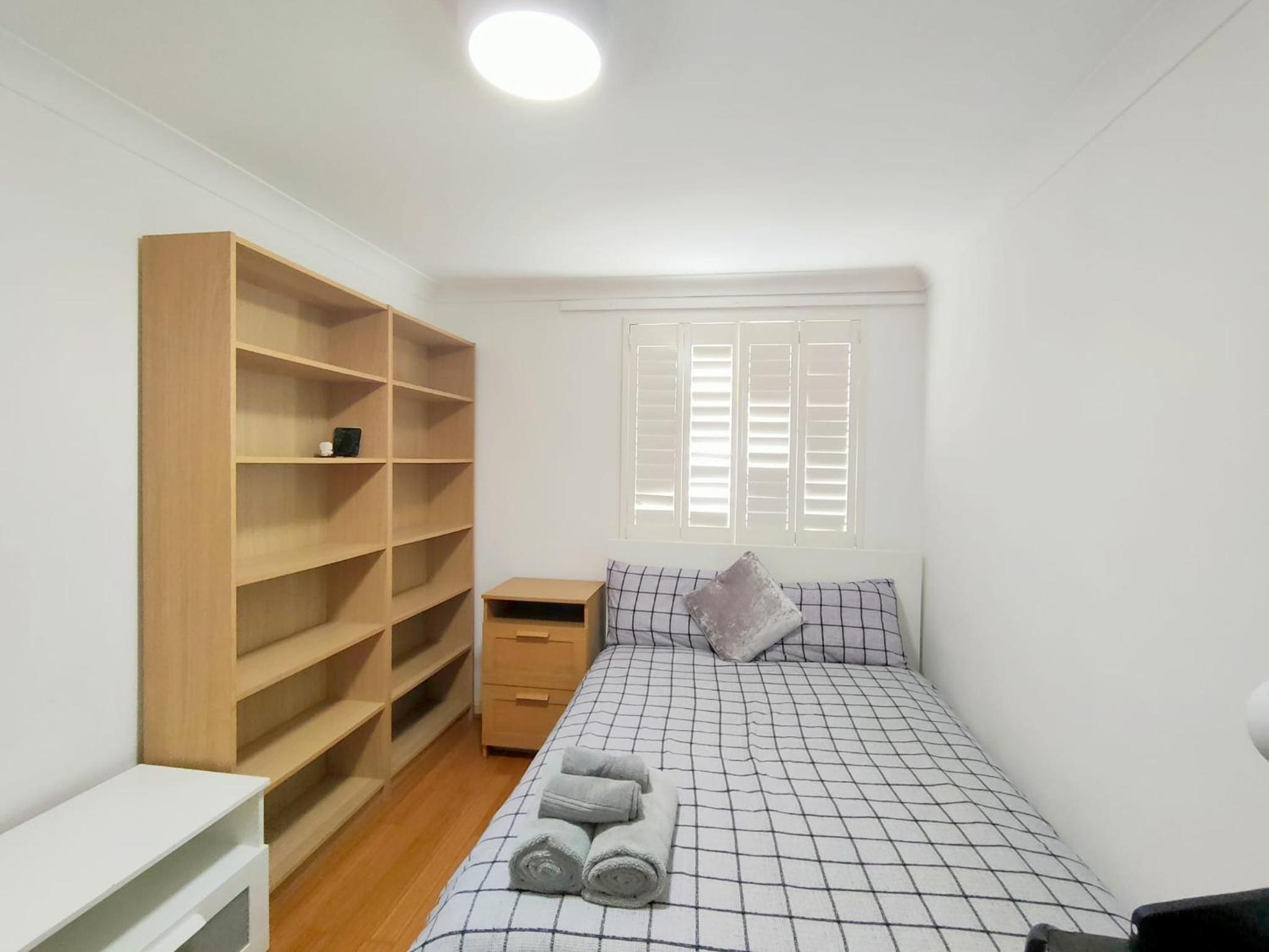 Spacious 3-Bed Cosy Flat in Westminster