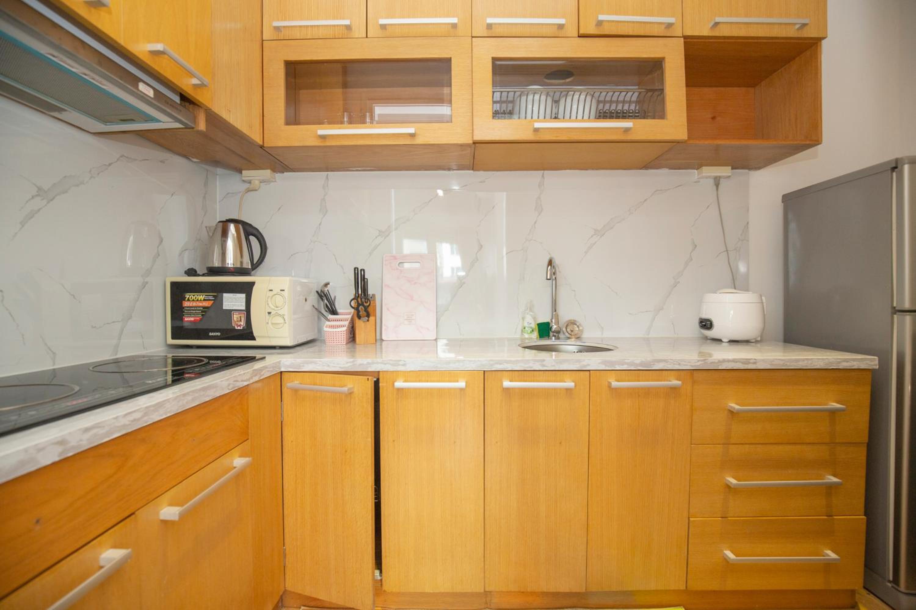 Sumitomo Tower-1 Bed Apartment & Hotel