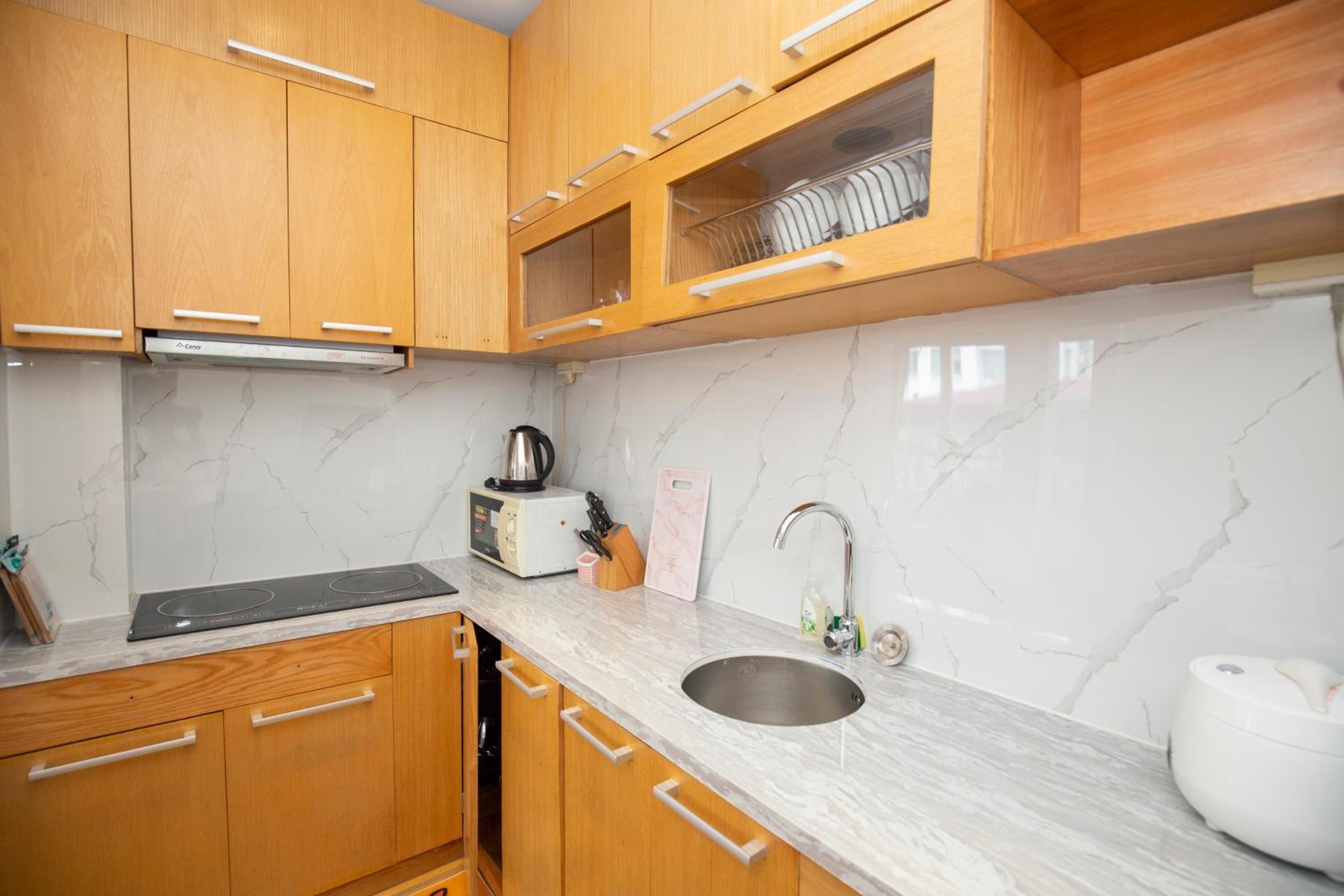 Sumitomo Tower-1 Bed Apartment & Hotel