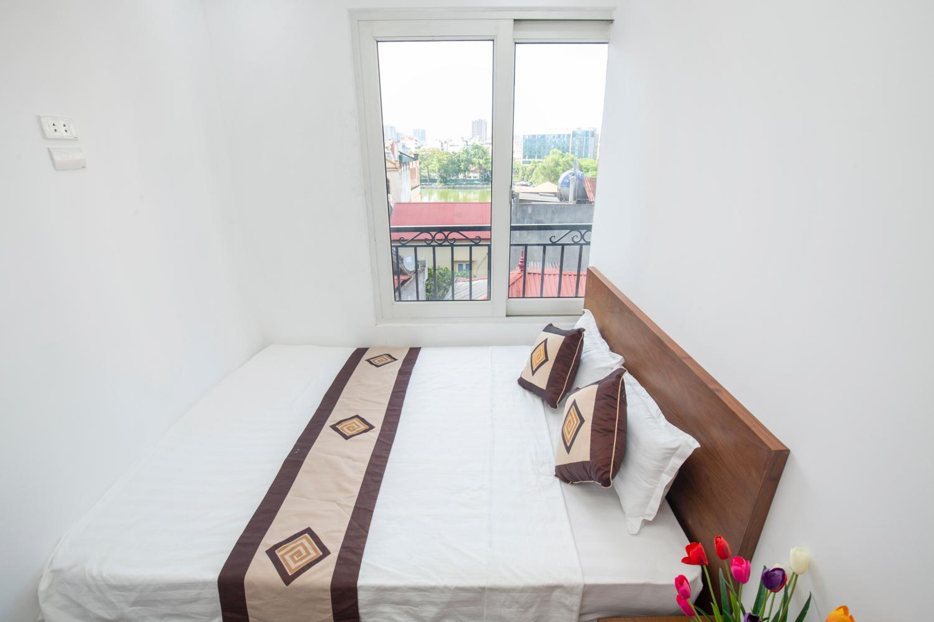 Sumitomo Tower-1 Bed Apartment & Hotel