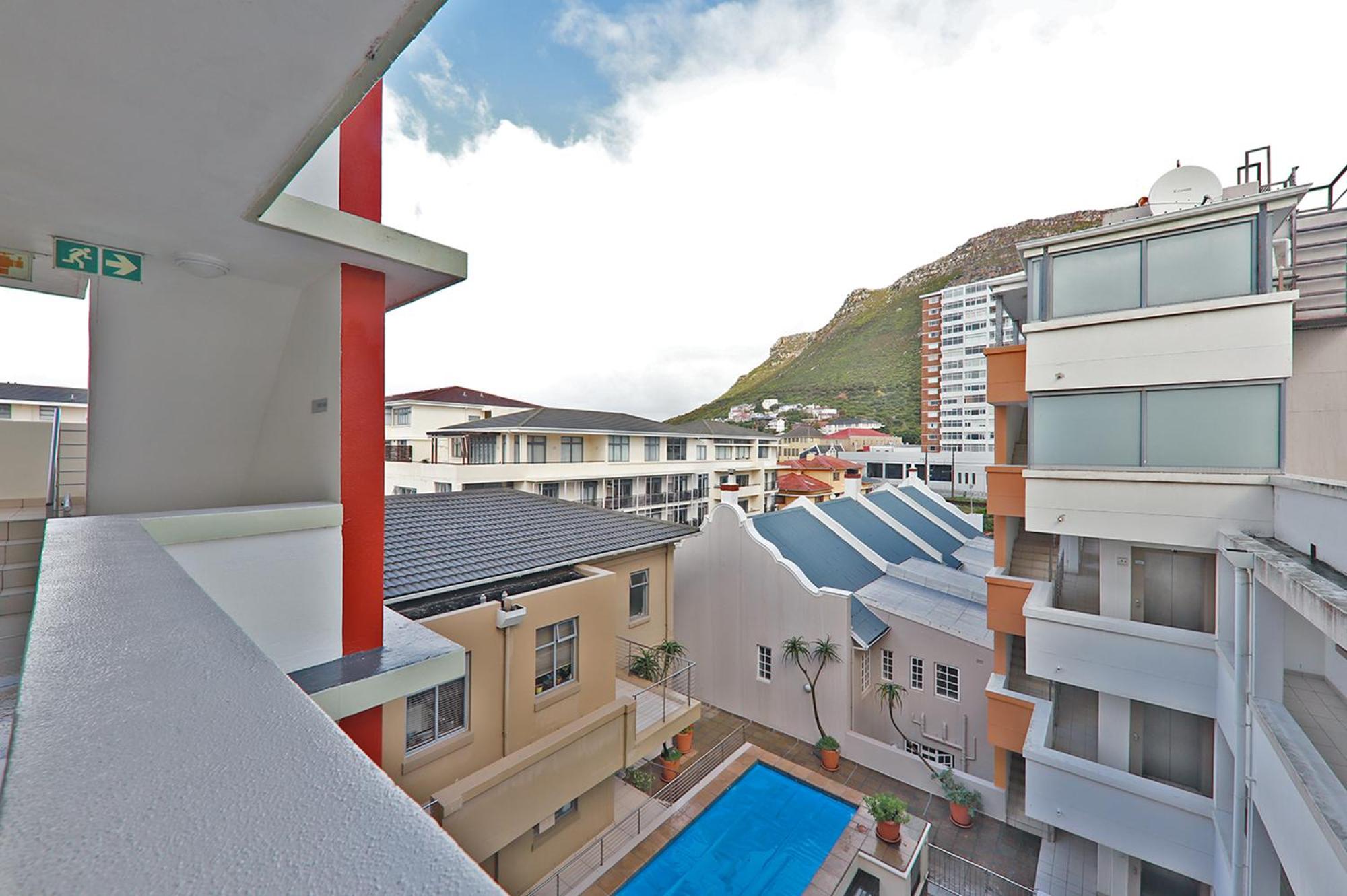 Muizenberg Stay