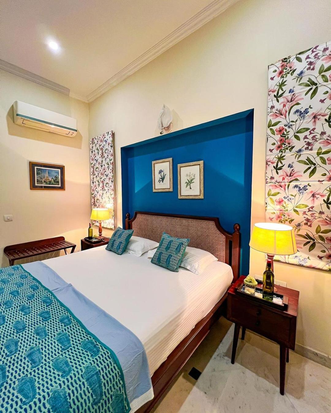Chanoud House view 5