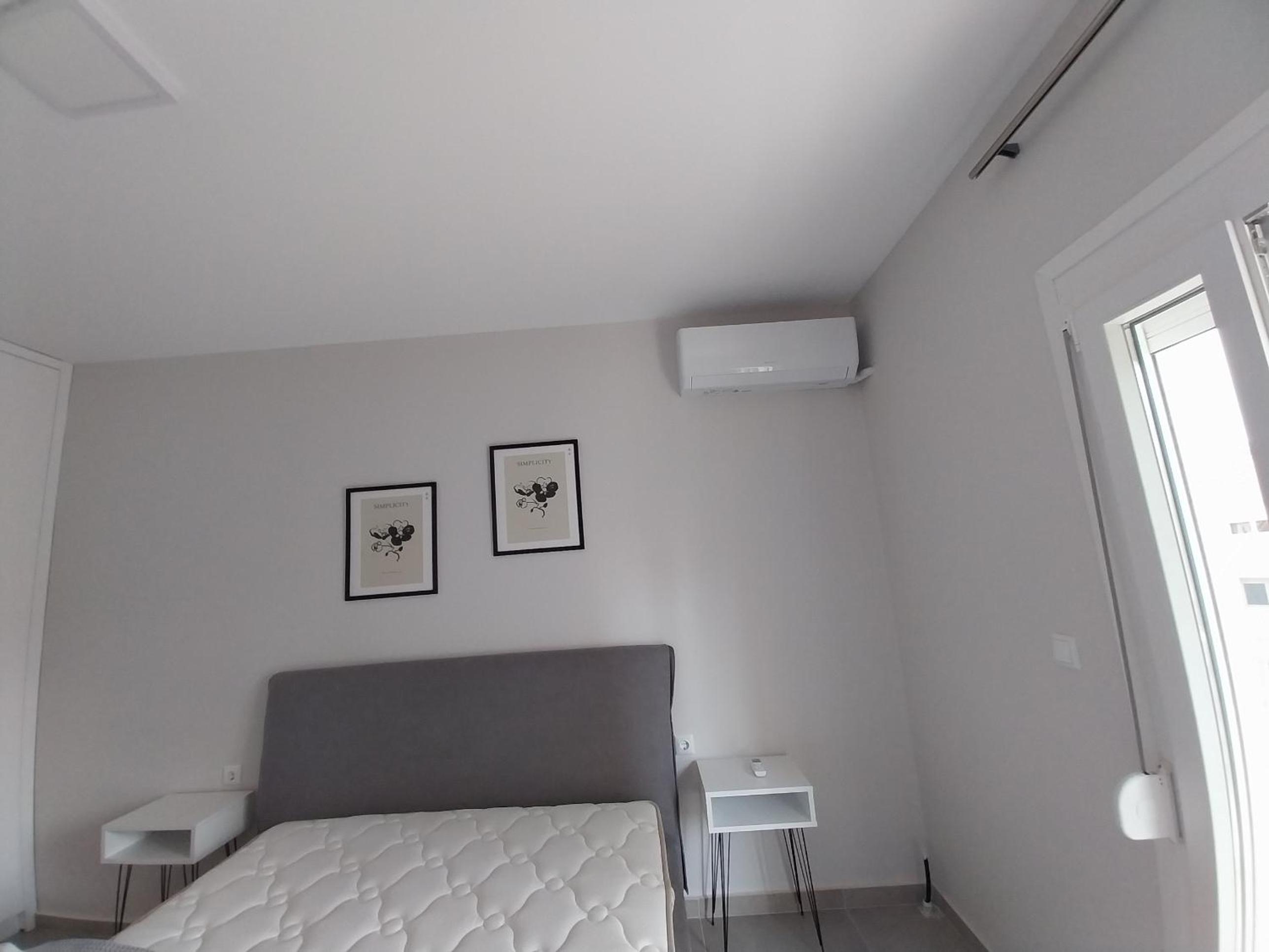 Majestic Flat