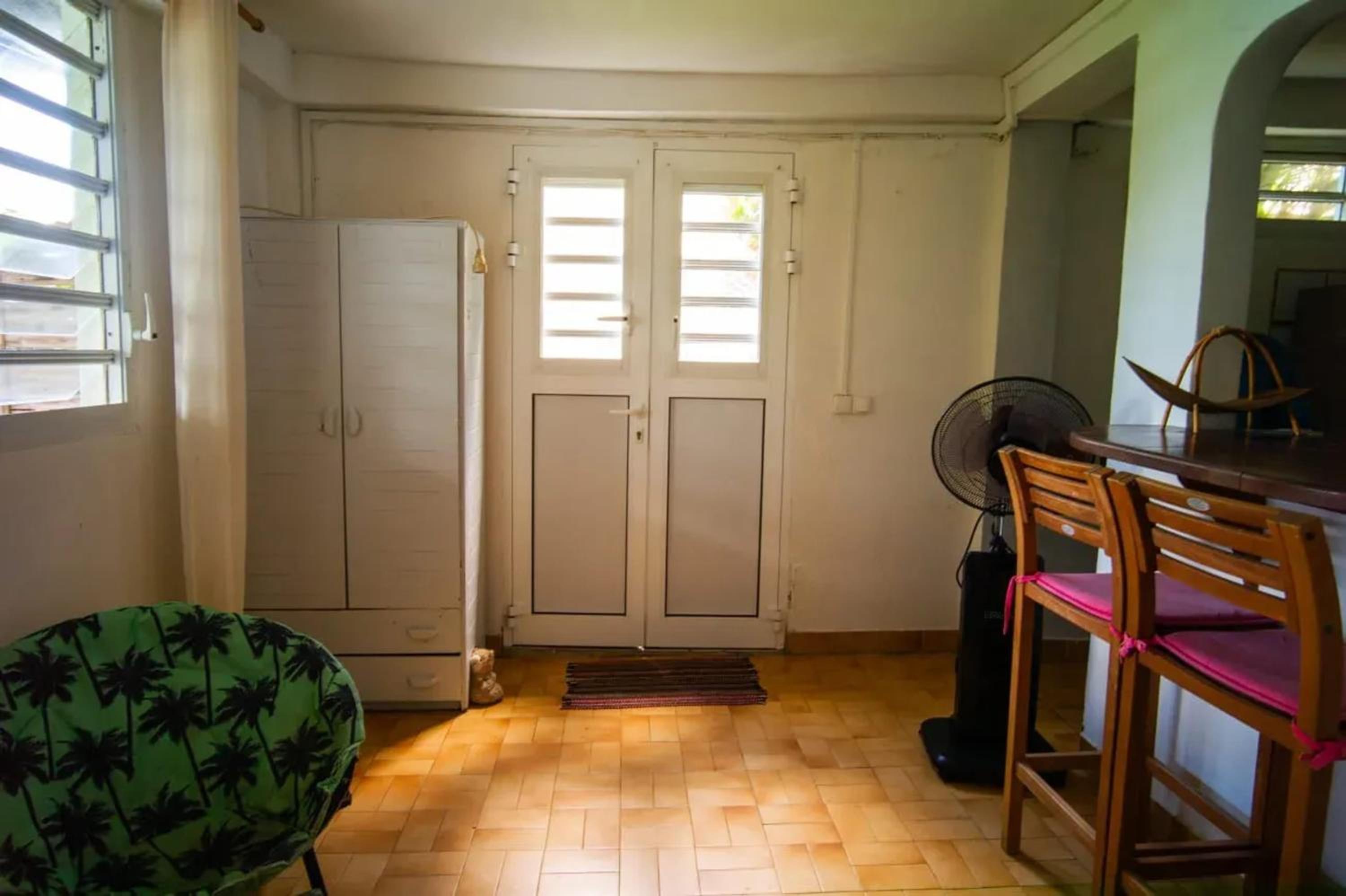 Maison confortable avec jardin au Robert, 40 m², climatisation view 5