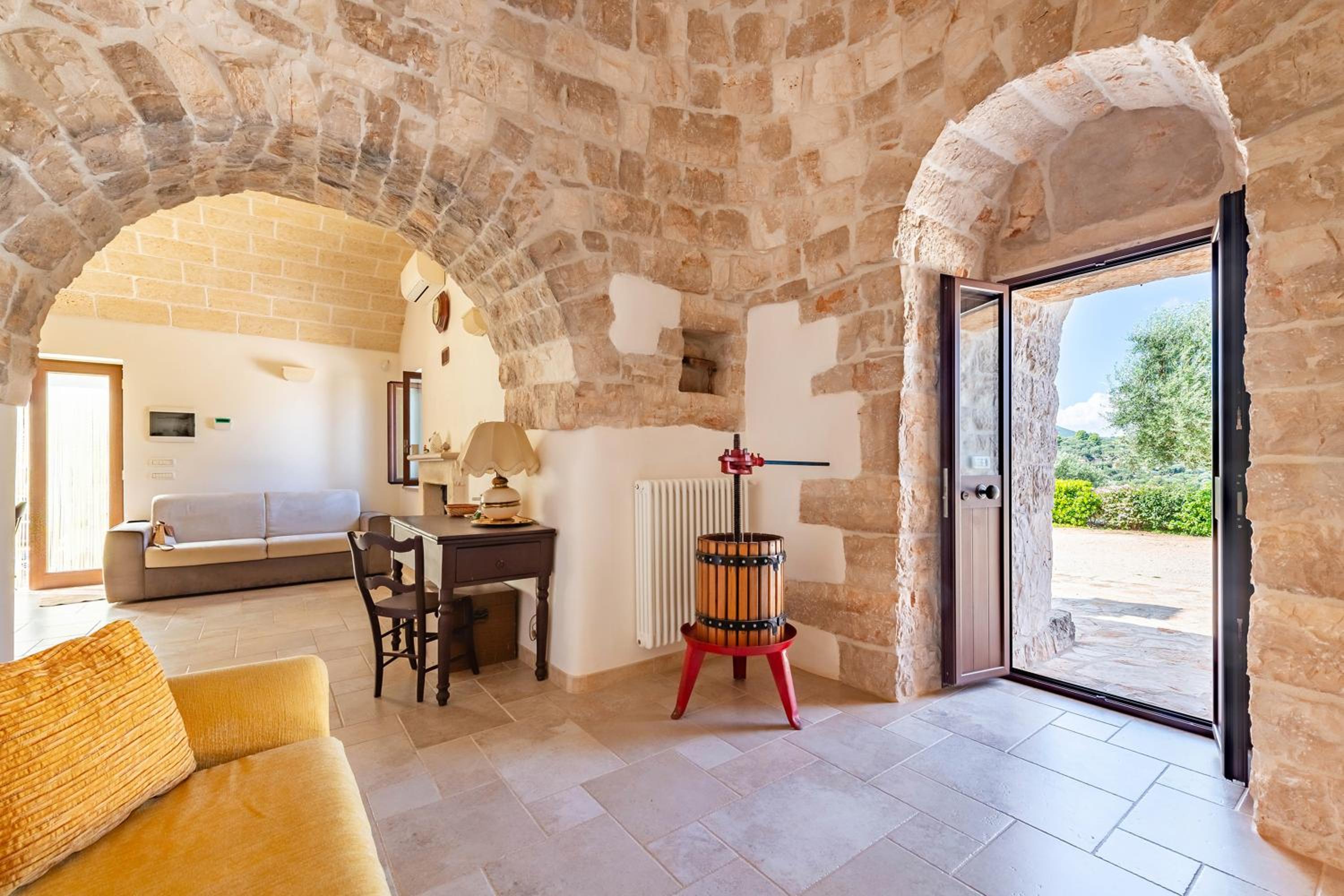 Tenuta Guarini Trulli On Selva Di Fasano - Happy Rentals view 5