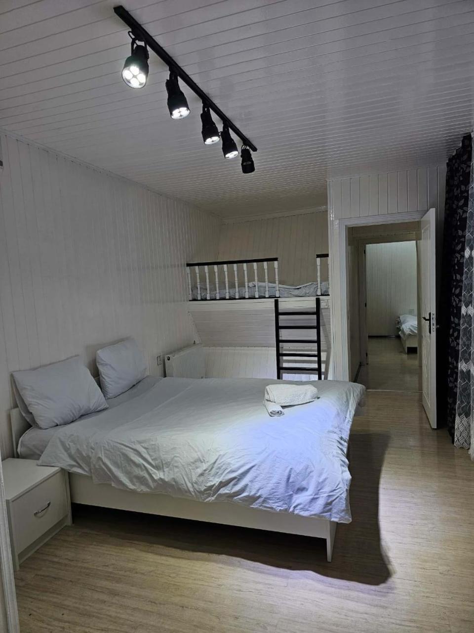 Dreamscape Villa
