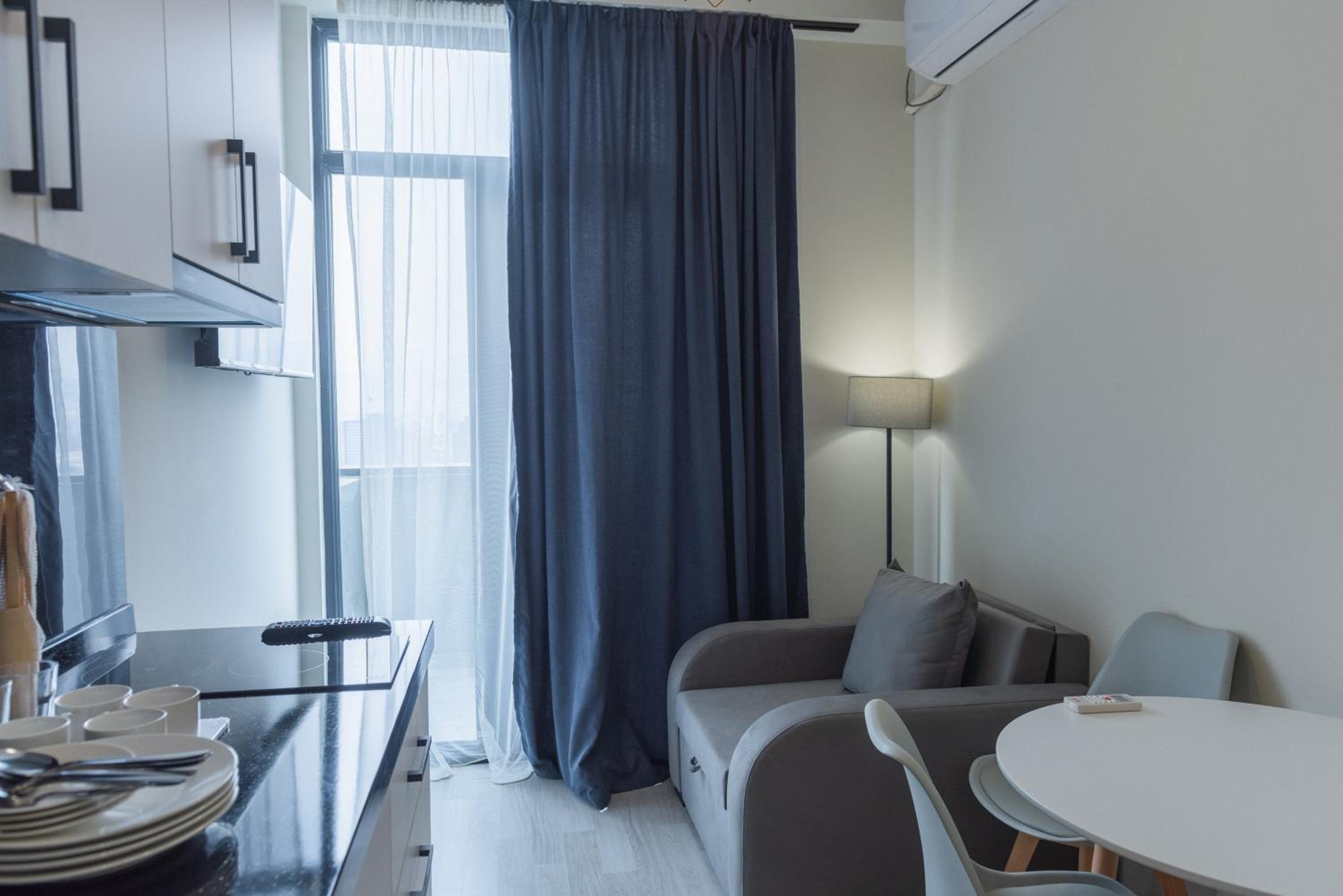Guramishvili Vip Apartments 62 5 view 2