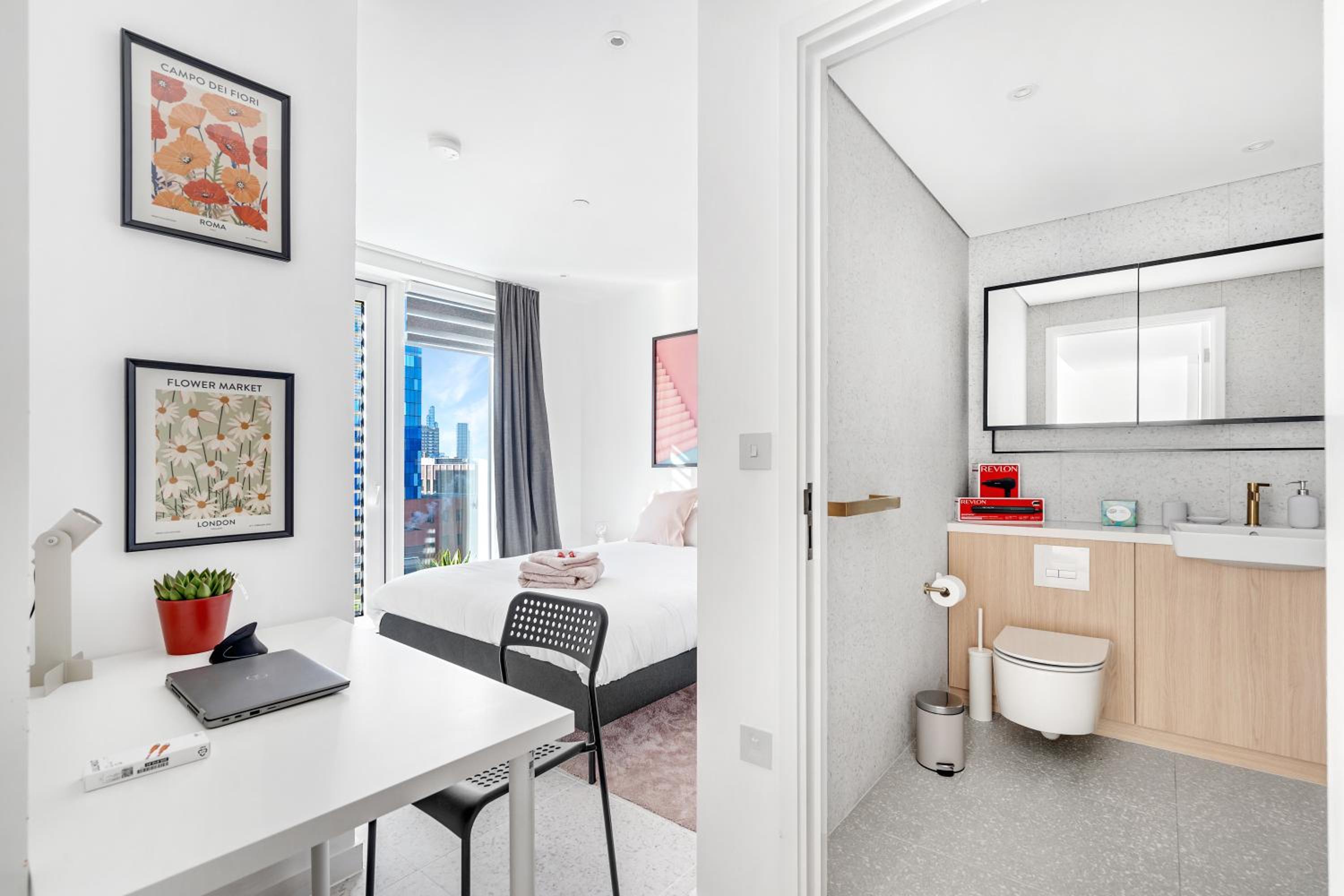 Brand new, 1GB WI-FI, 2min to tube, Elisabeth line, Overground, Royal Hospital, Queen Mary university, Bricklane, City, free amenities