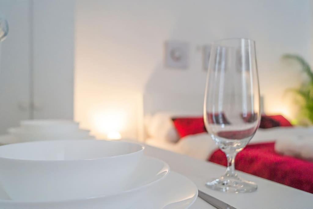 2 Spacious Apts for 6P, Only 7Min to Stadthalle