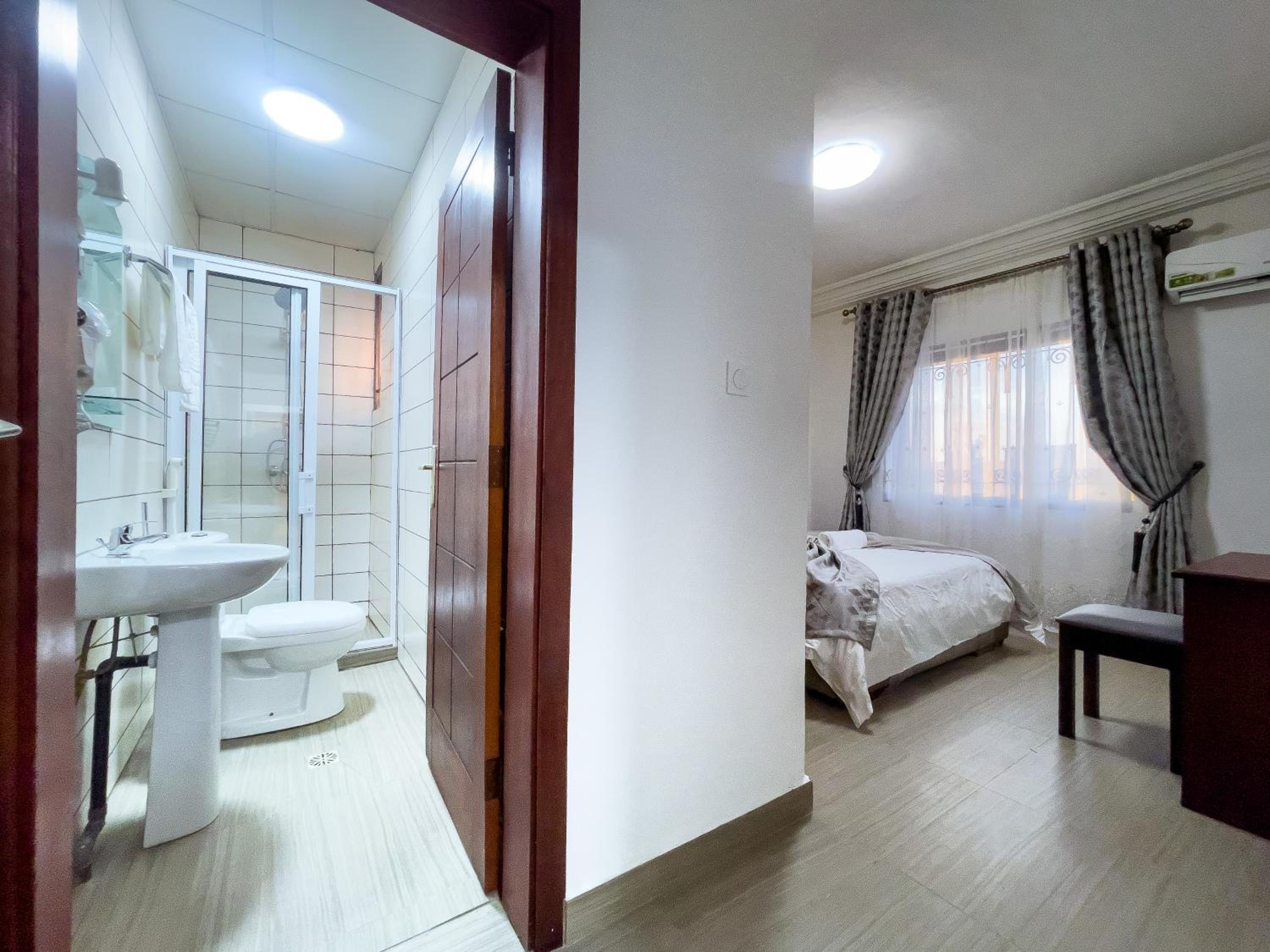 G&G Residency