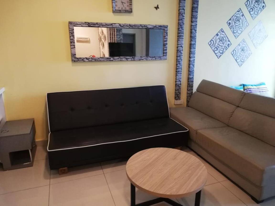Abdullah Home Stay