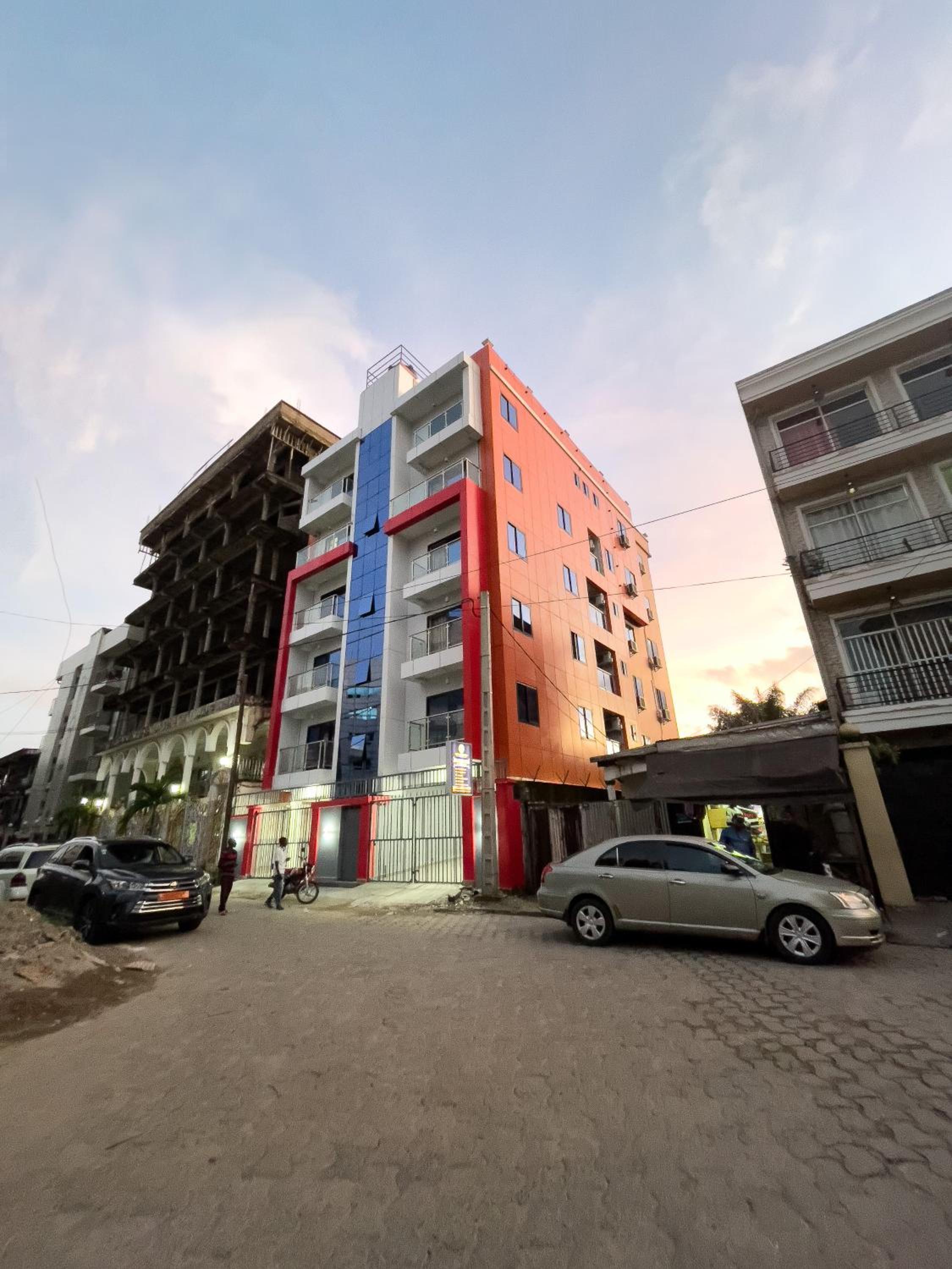 G&G Residency