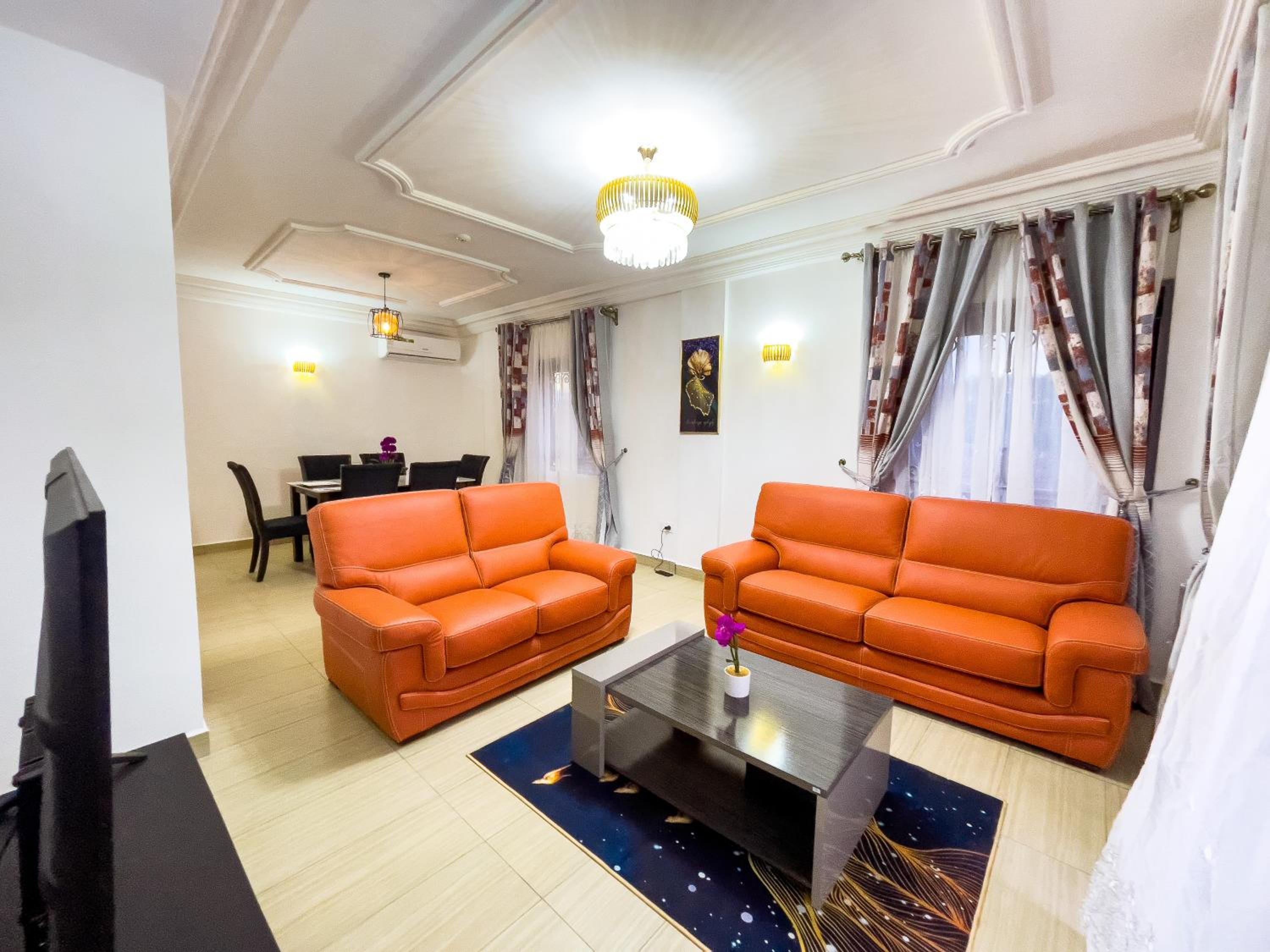 G&G Residency