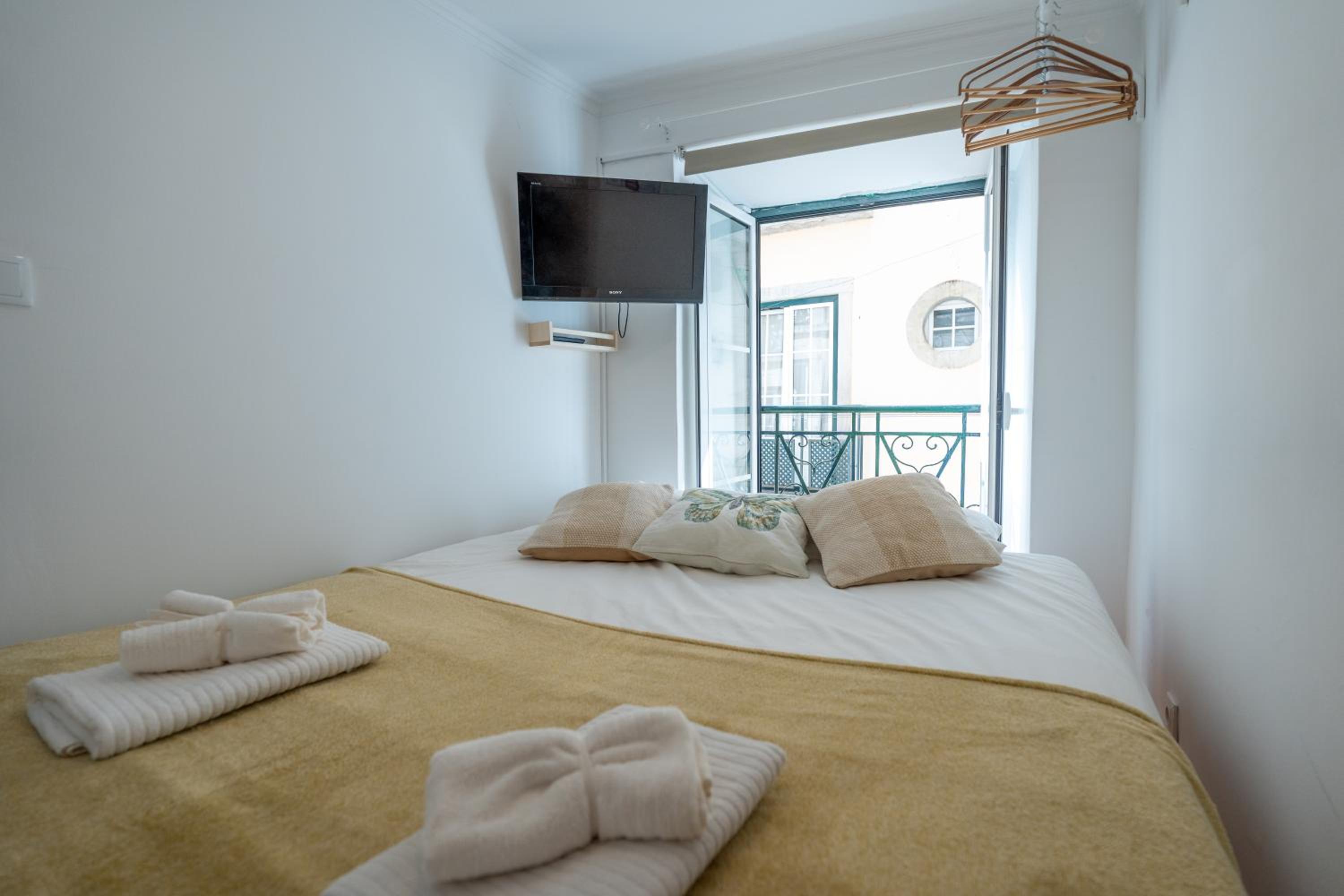 Alfama Apartments