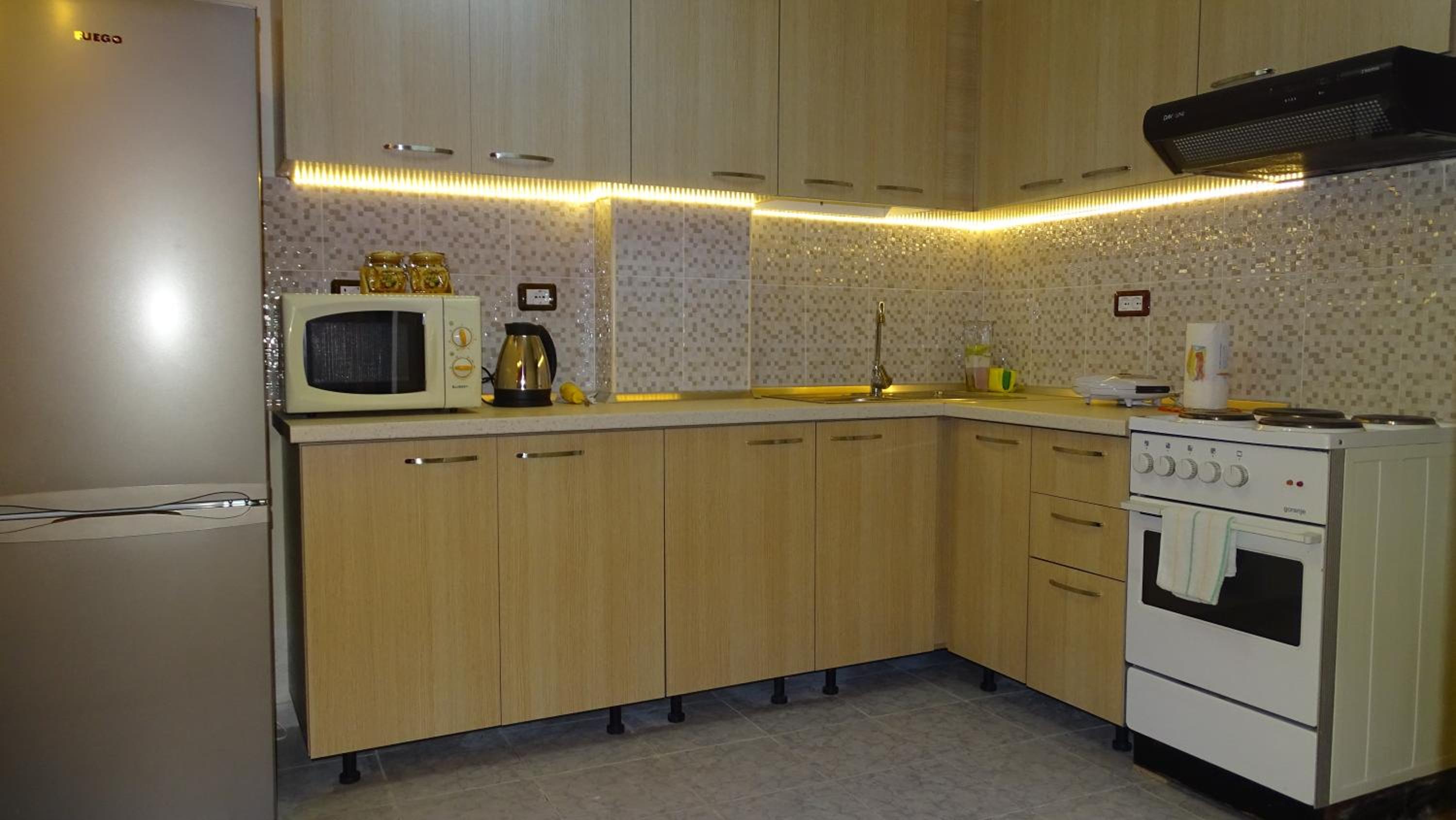 Central Apartments Shoshi