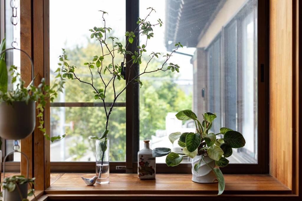 2 min walk from station - 180 sqm - 4 bedrooms - full kitchen - Shibuya Shinjuku - Seijo - Setagaya kids - luxury - traditional