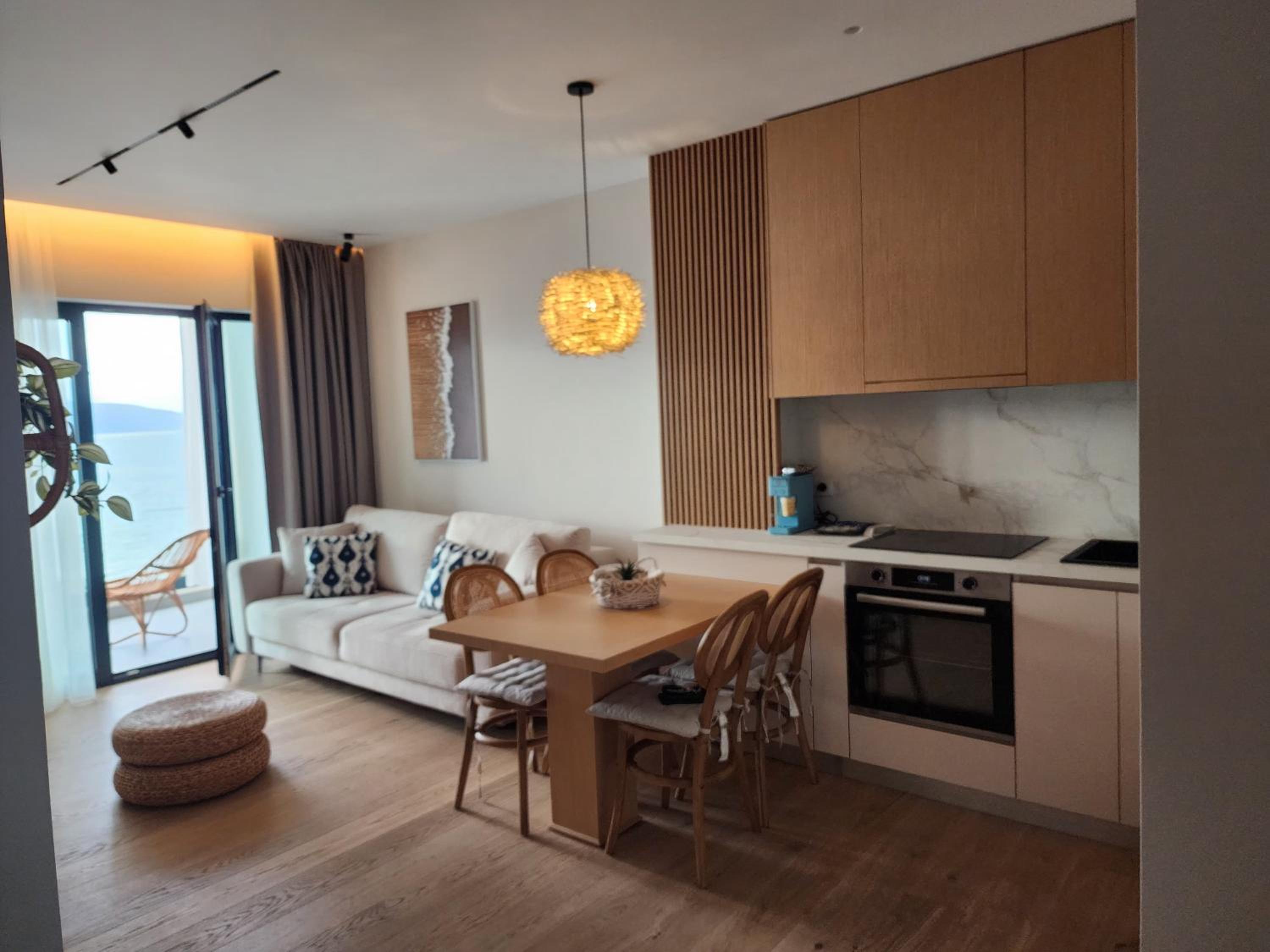 Doletti Luxury Apartment Vlore photo 5