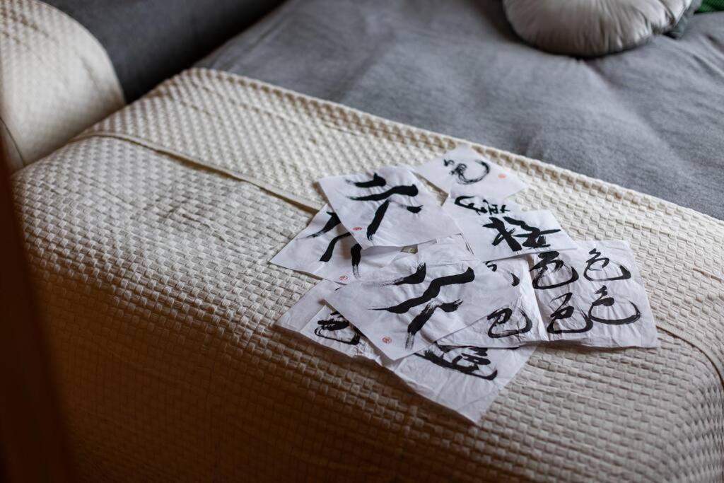 2 min walk from station - 180 sqm - 4 bedrooms - full kitchen - Shibuya Shinjuku - Seijo - Setagaya kids - luxury - traditional