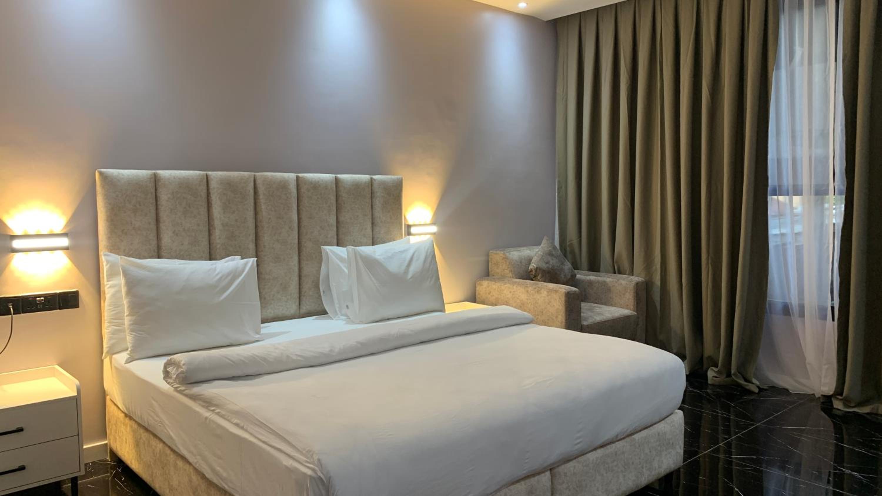 Premium appart avec salle de sport et Parking