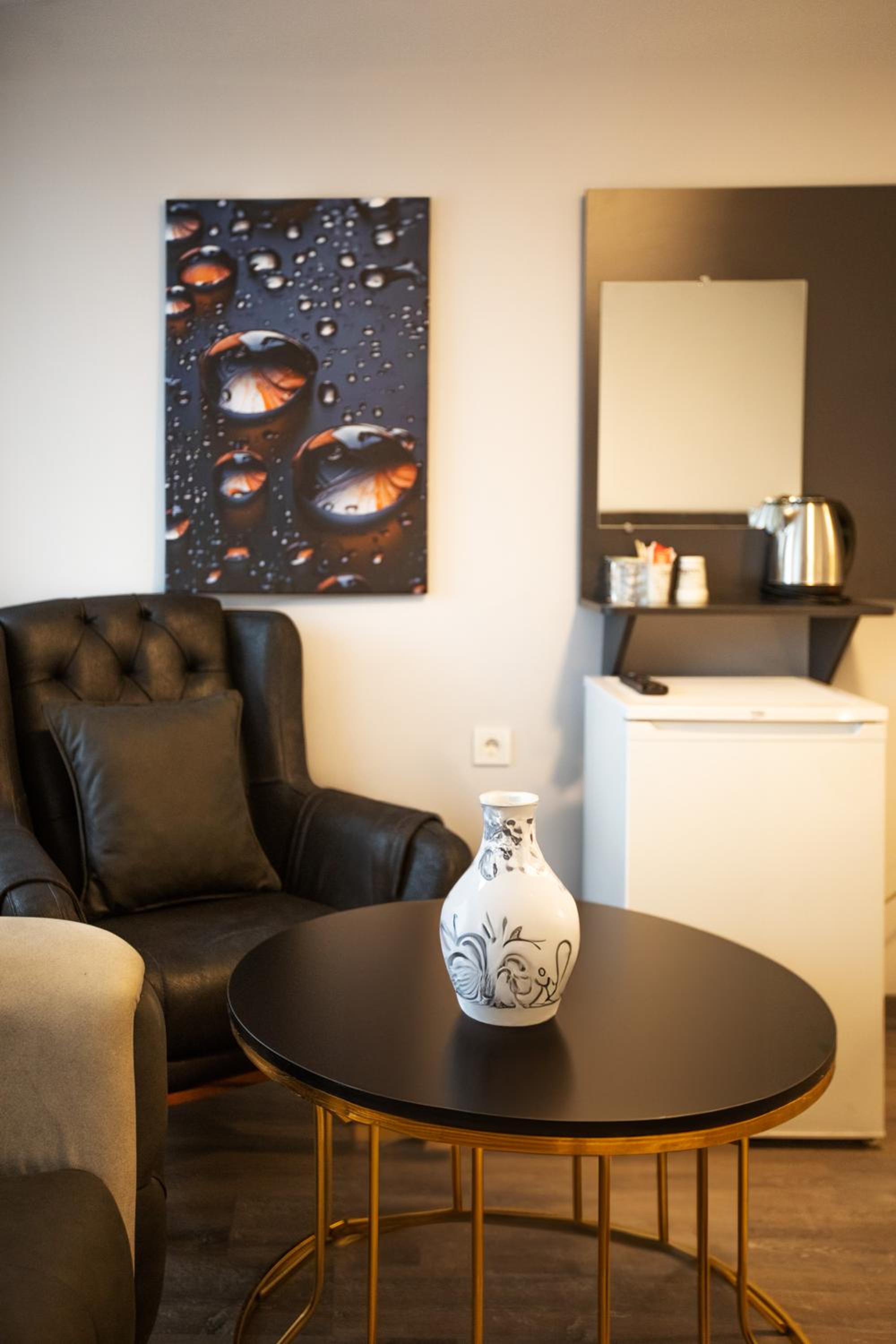 Liza Suit Otel - Image 7