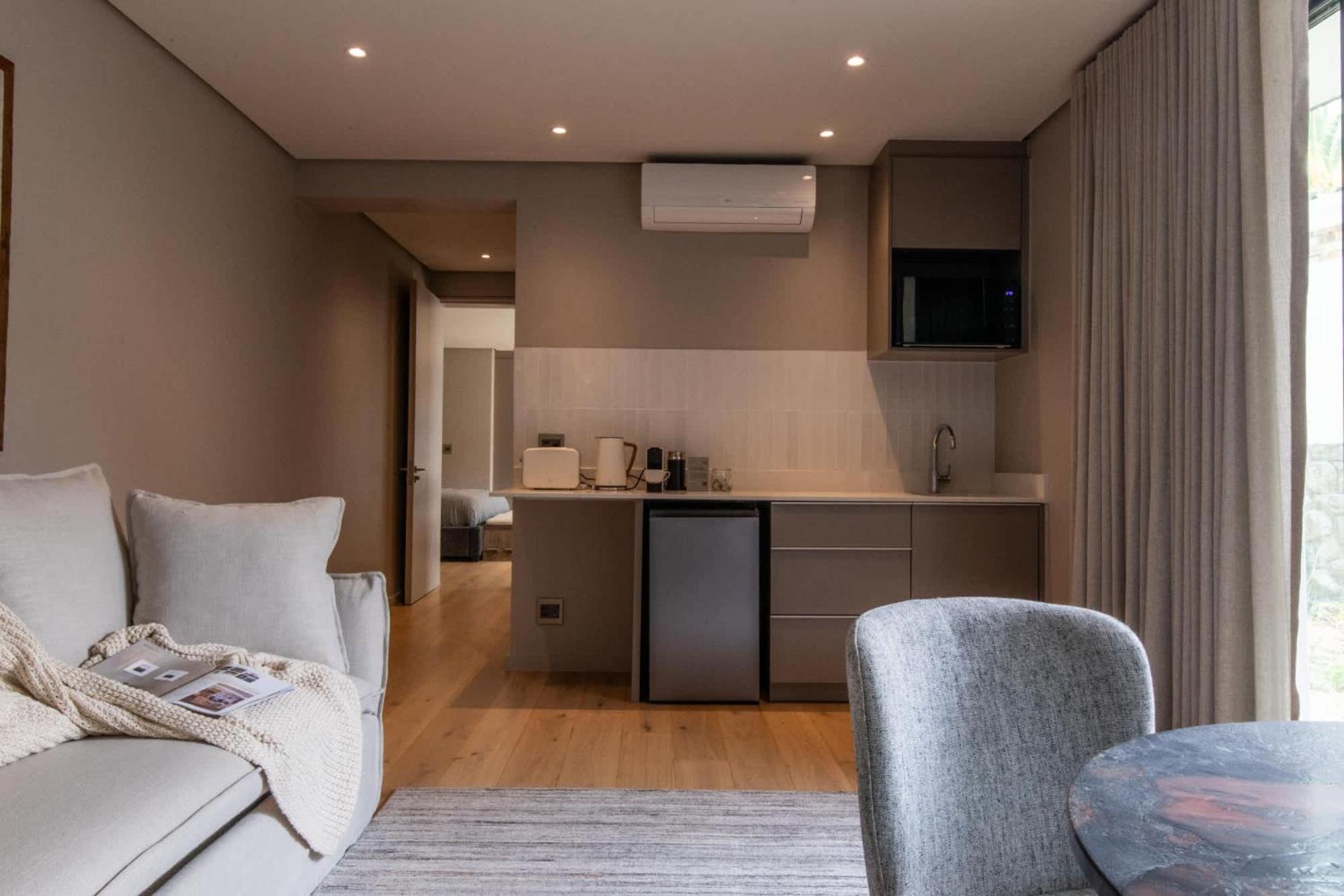 Vive Suite by Bliss Collection view 4