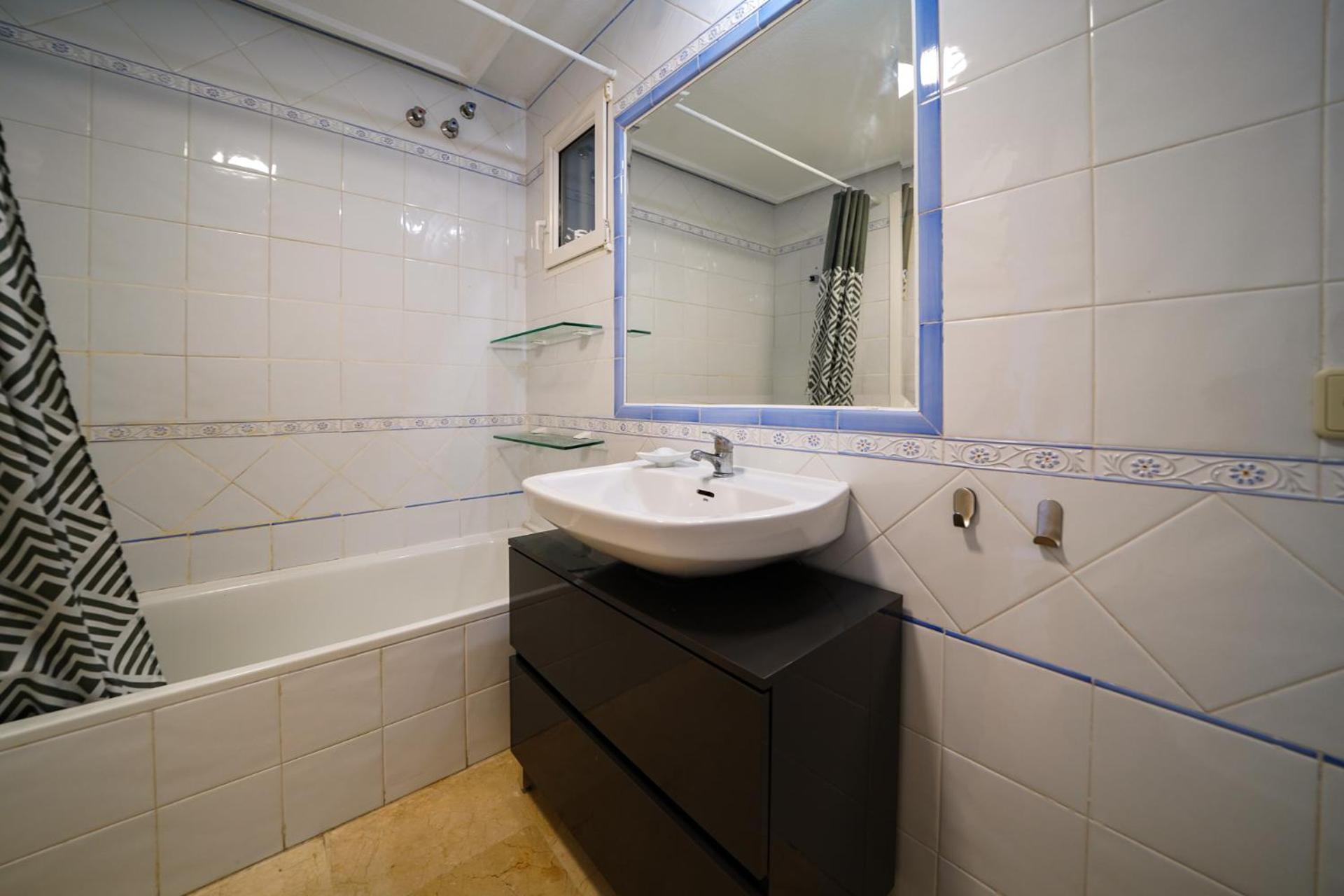 Amplio apartamento en Campoamor