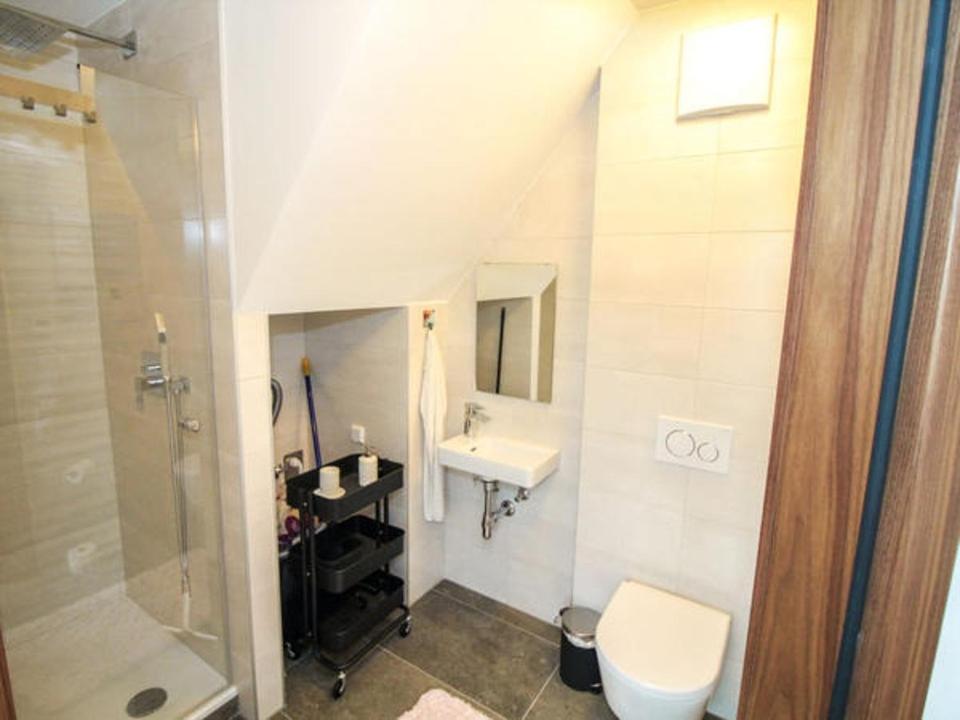 2 Floor Rooftop Apartment with Terrace