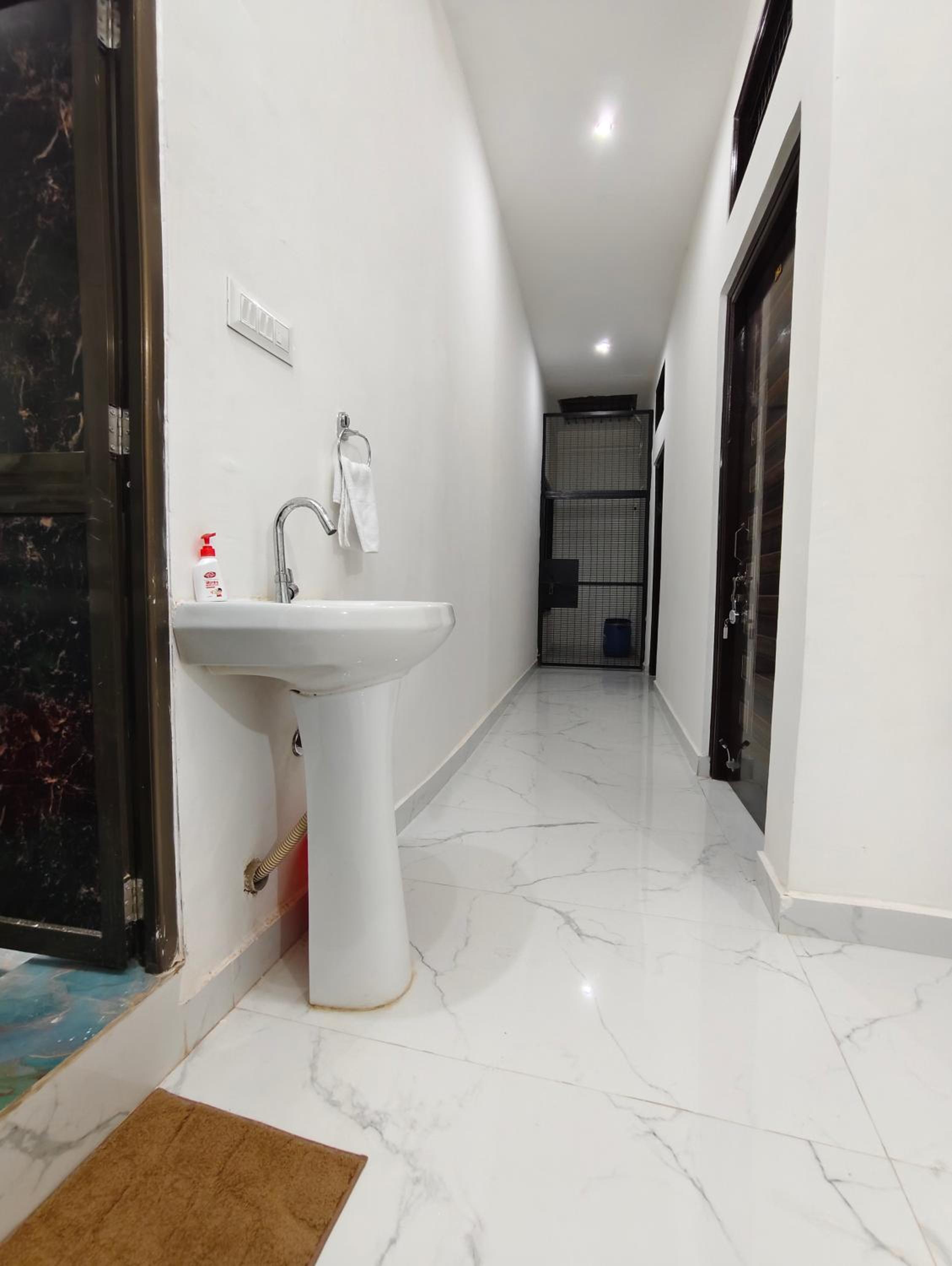 Bharat Raj Homestay By GRB
