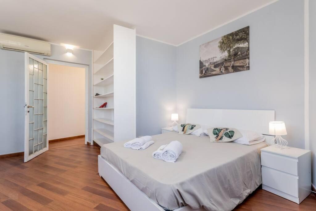 Domus Pamphili Free Netflix & AC