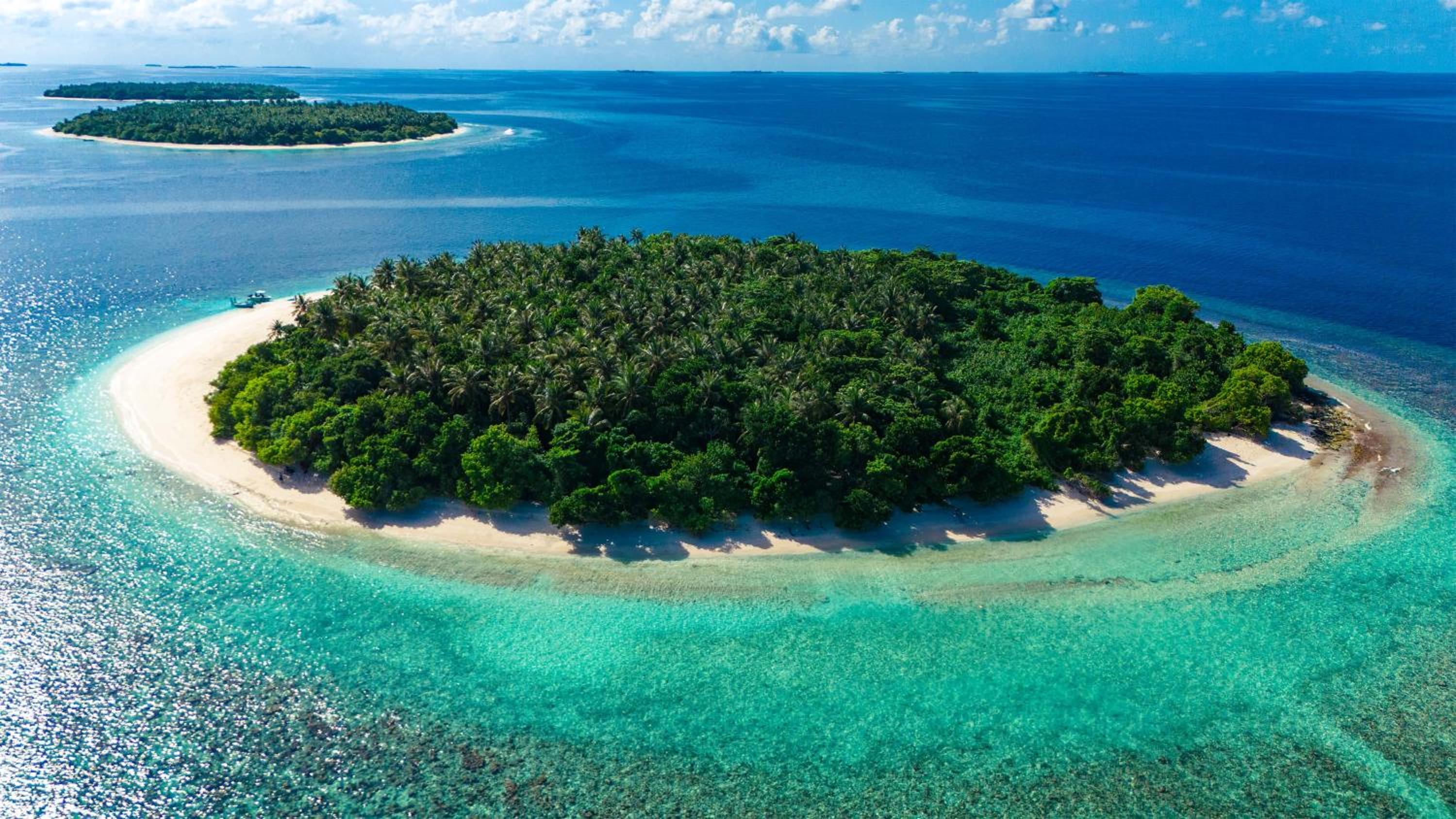 Kendhoo holidays