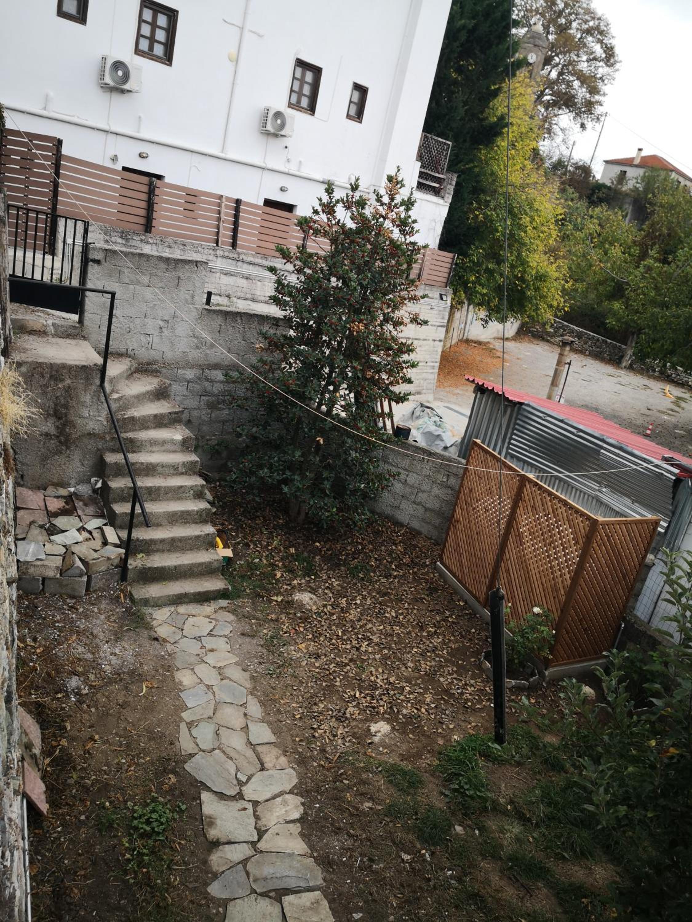 Photo 28