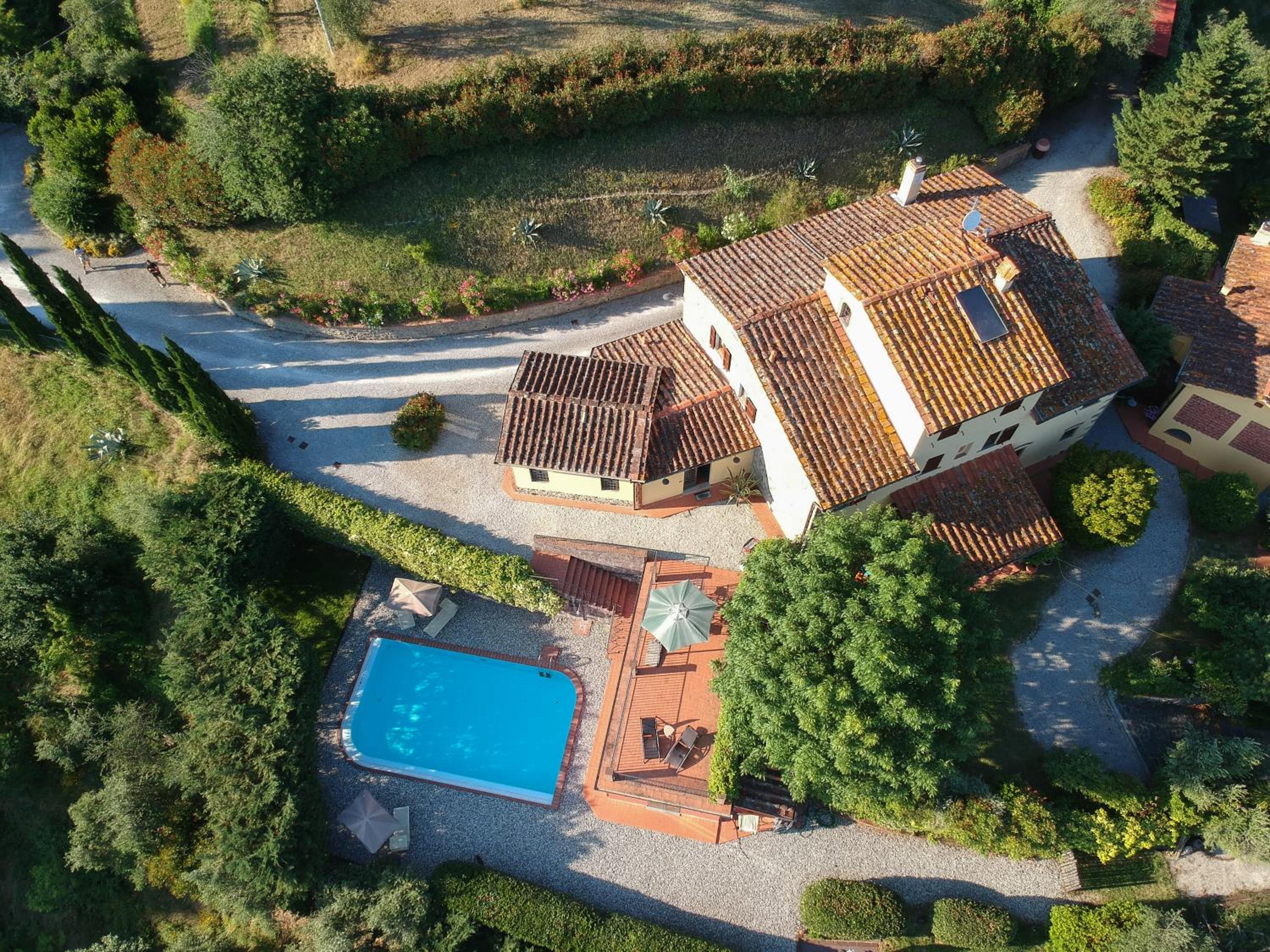Heated pool - Arte e Terme immerse nella natura view 5