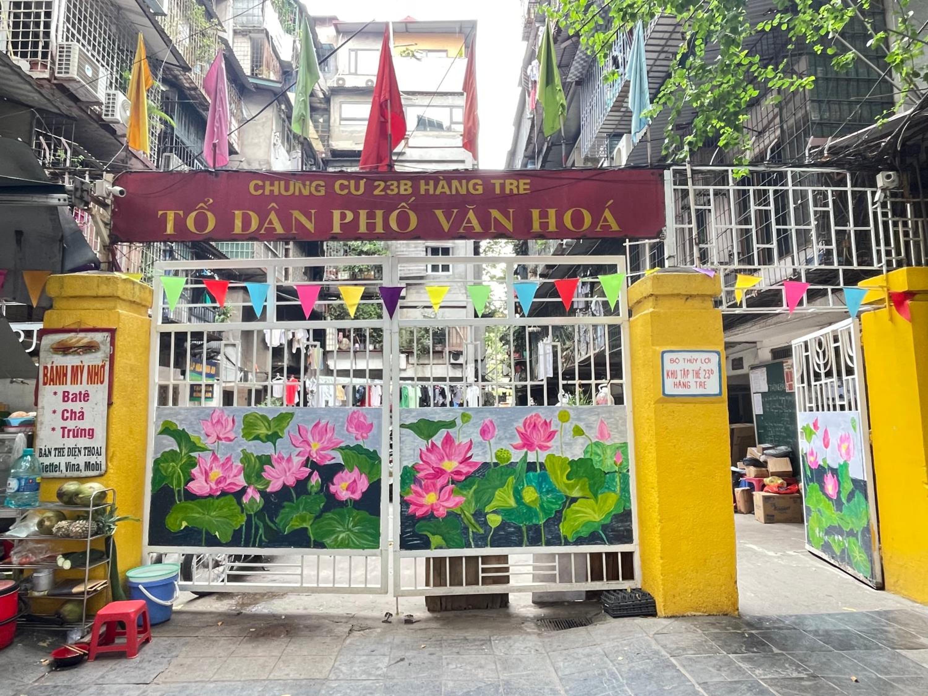 Amazing View, Natural View, 3' To Hoan Kiem Lake, Free Wifi, Netflix, 2 Beds, 1 Toilet-2 Showers