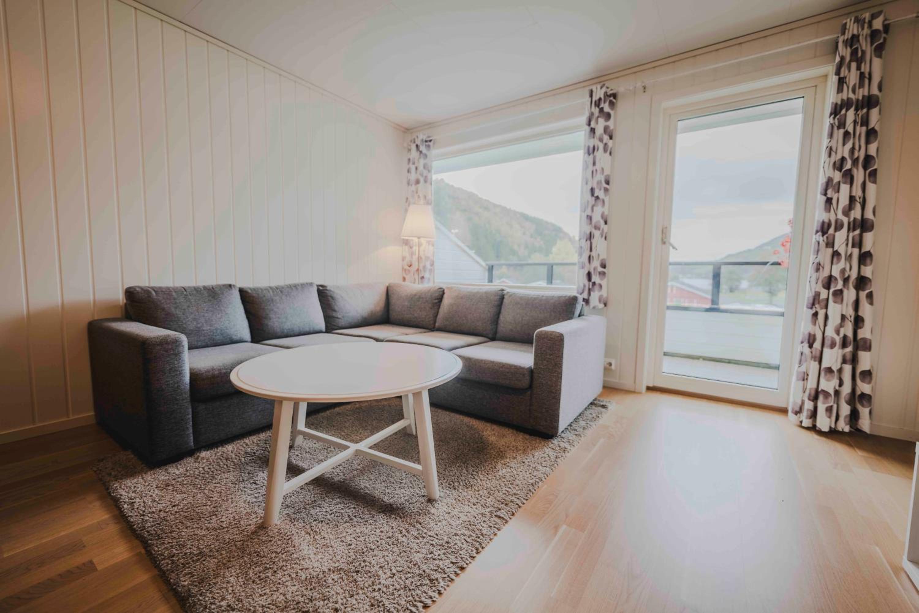 Loen Apartments