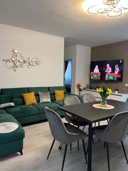 cris residence