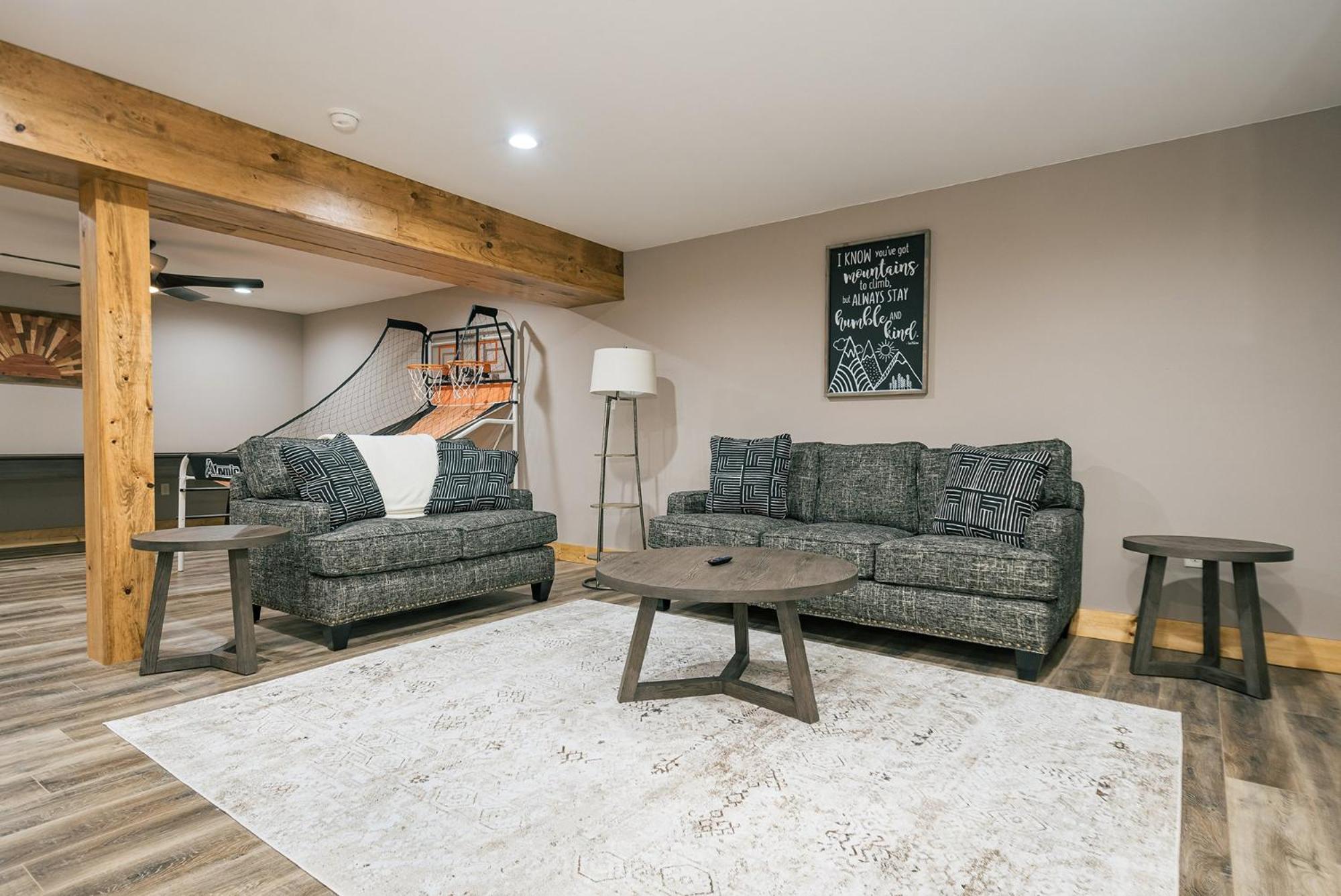 Foxcroft: New, Lake Access w. Dock Slip, Hot Tub, Pool Table view 4