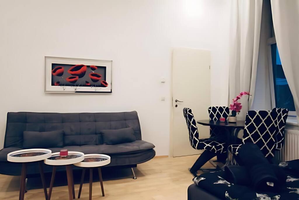 Lovely 2BR Apt With Modern Amenities Near Augarten
