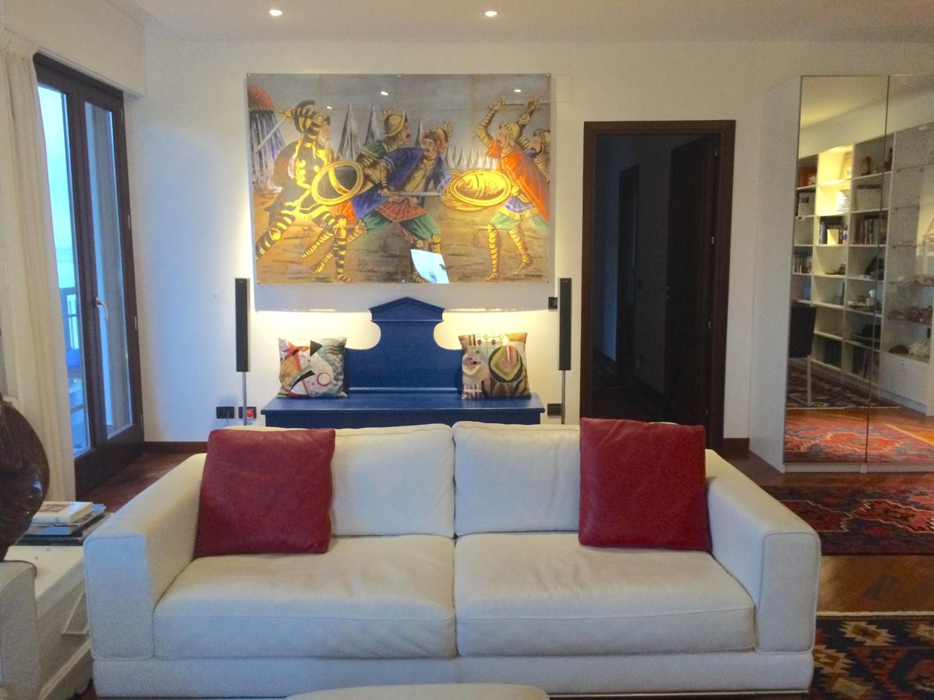 Mondello Luxury Apartment on the Beach