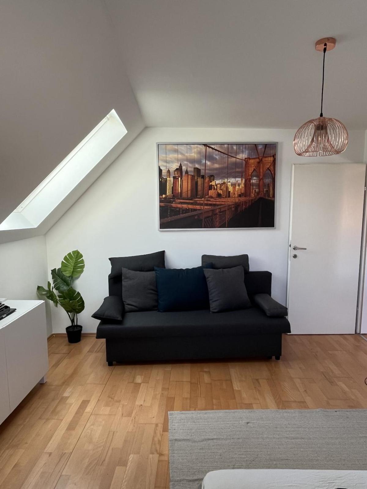 Cozy Studio Apartment