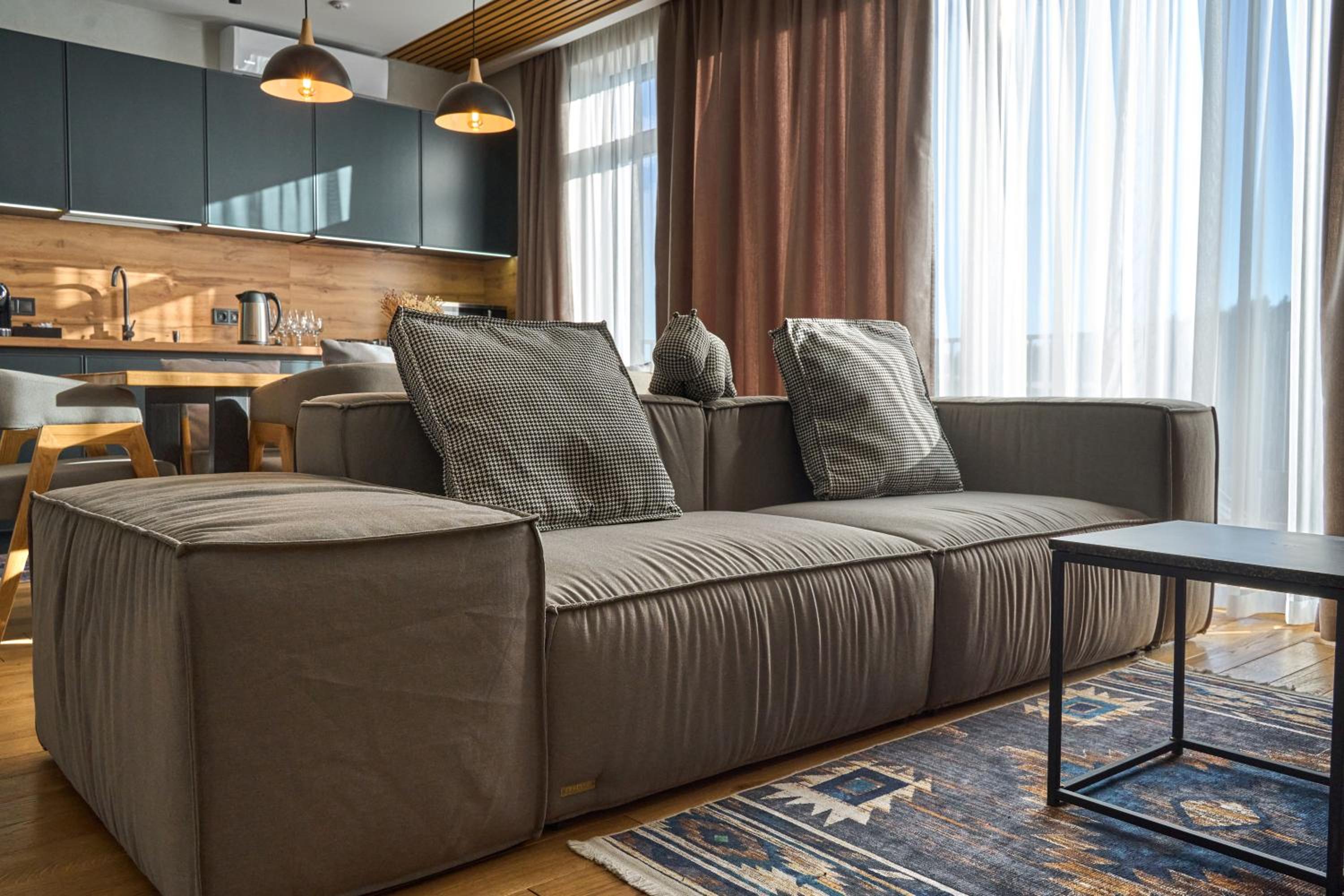Fomich Residence Guesthouses