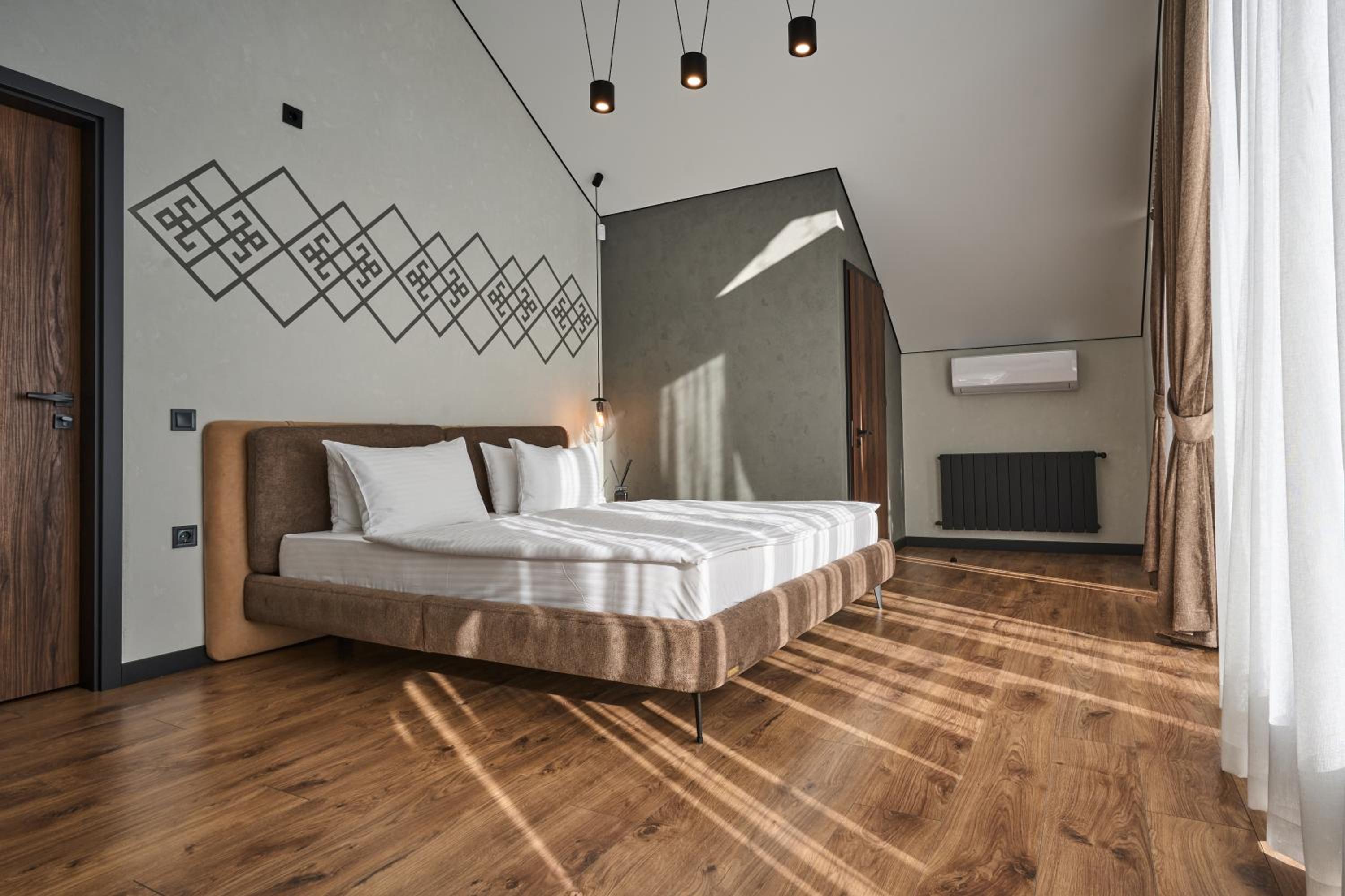 Fomich Residence Guesthouses